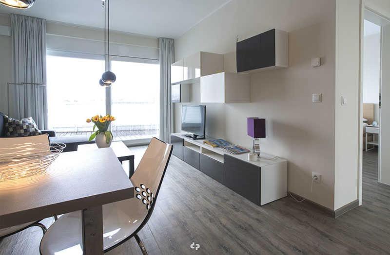 One-Bedroom Apartment with Balcony photo 1