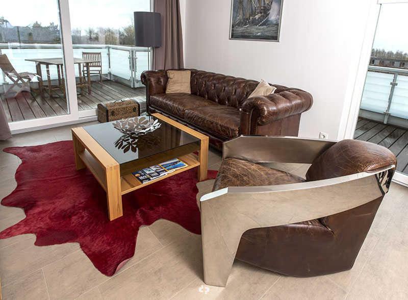 One-Bedroom Apartment with Balcony photo 1