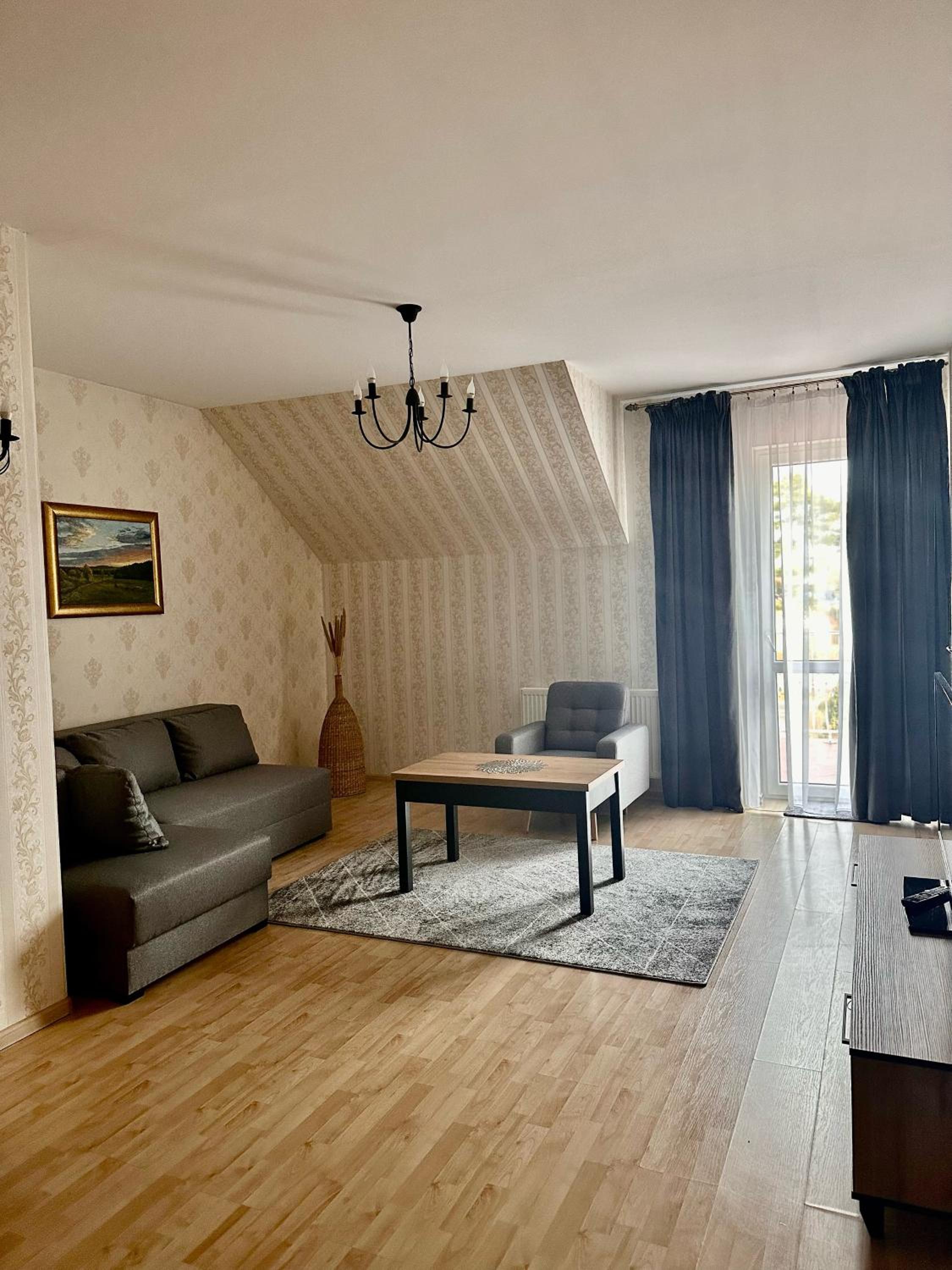 One-Bedroom Suite photo 2