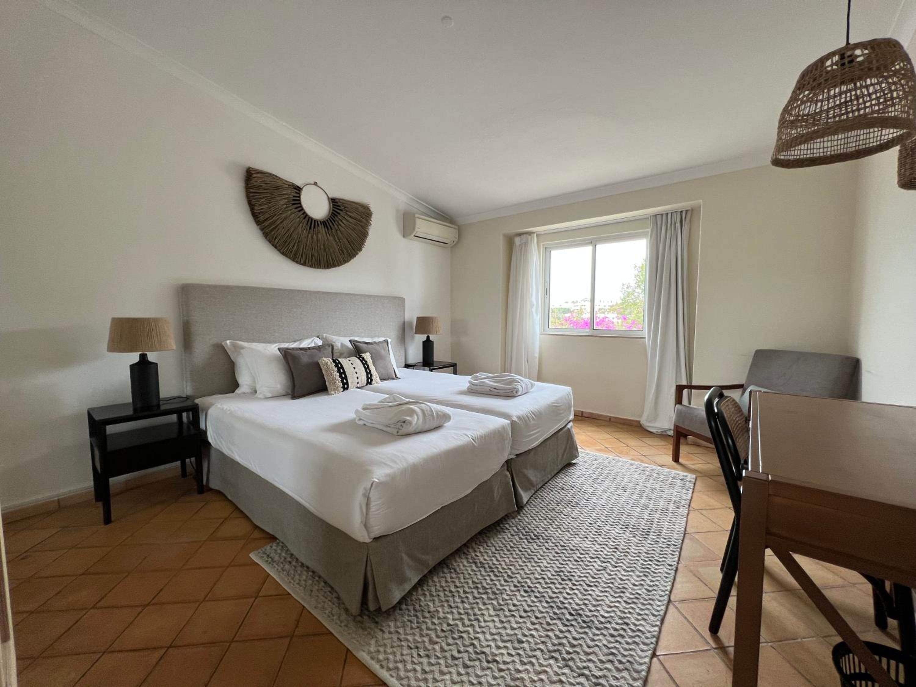Premium Two-Bedroom Apartment - Photo 7
