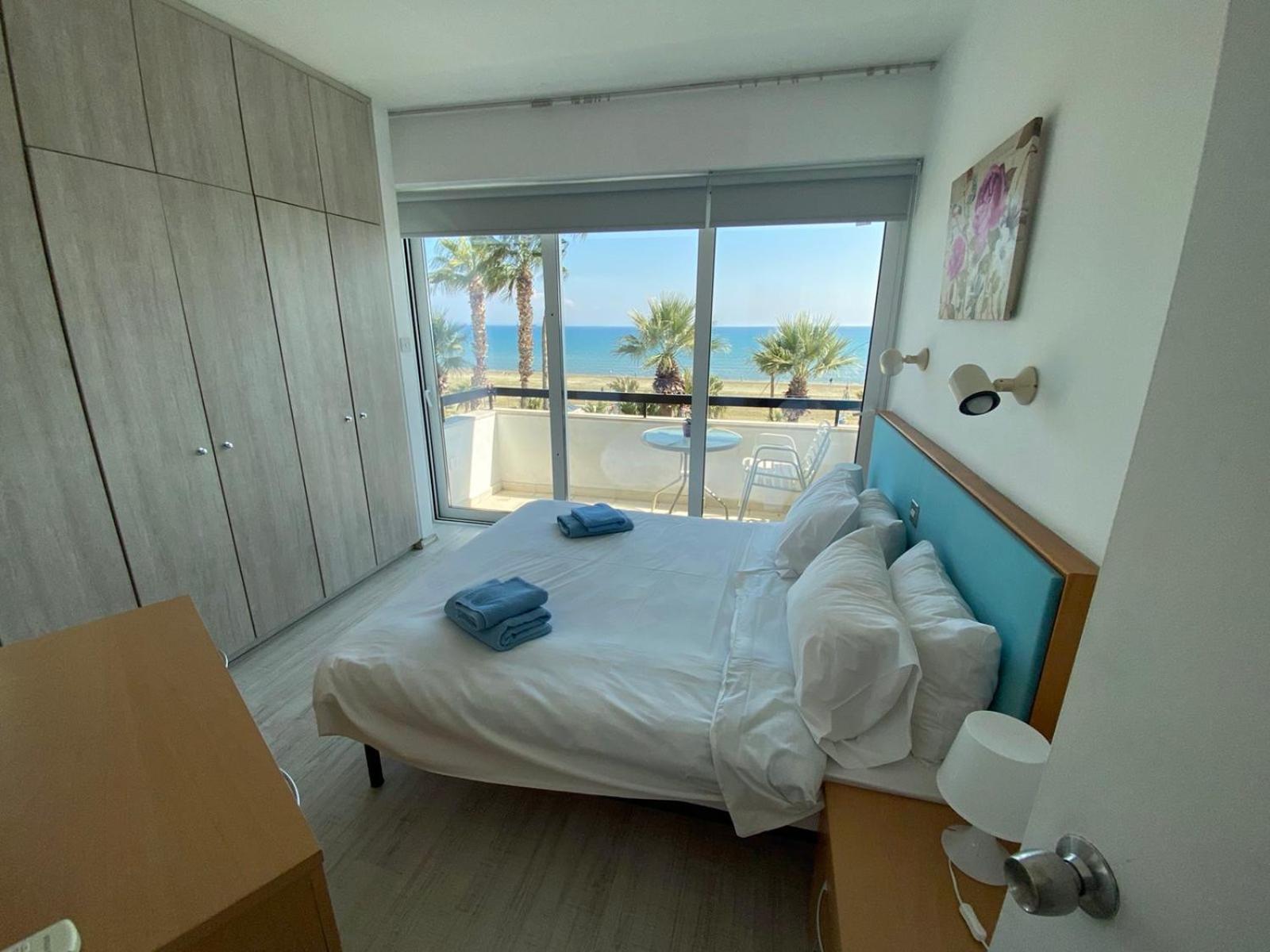 Apartment with Sea View - Photo 11