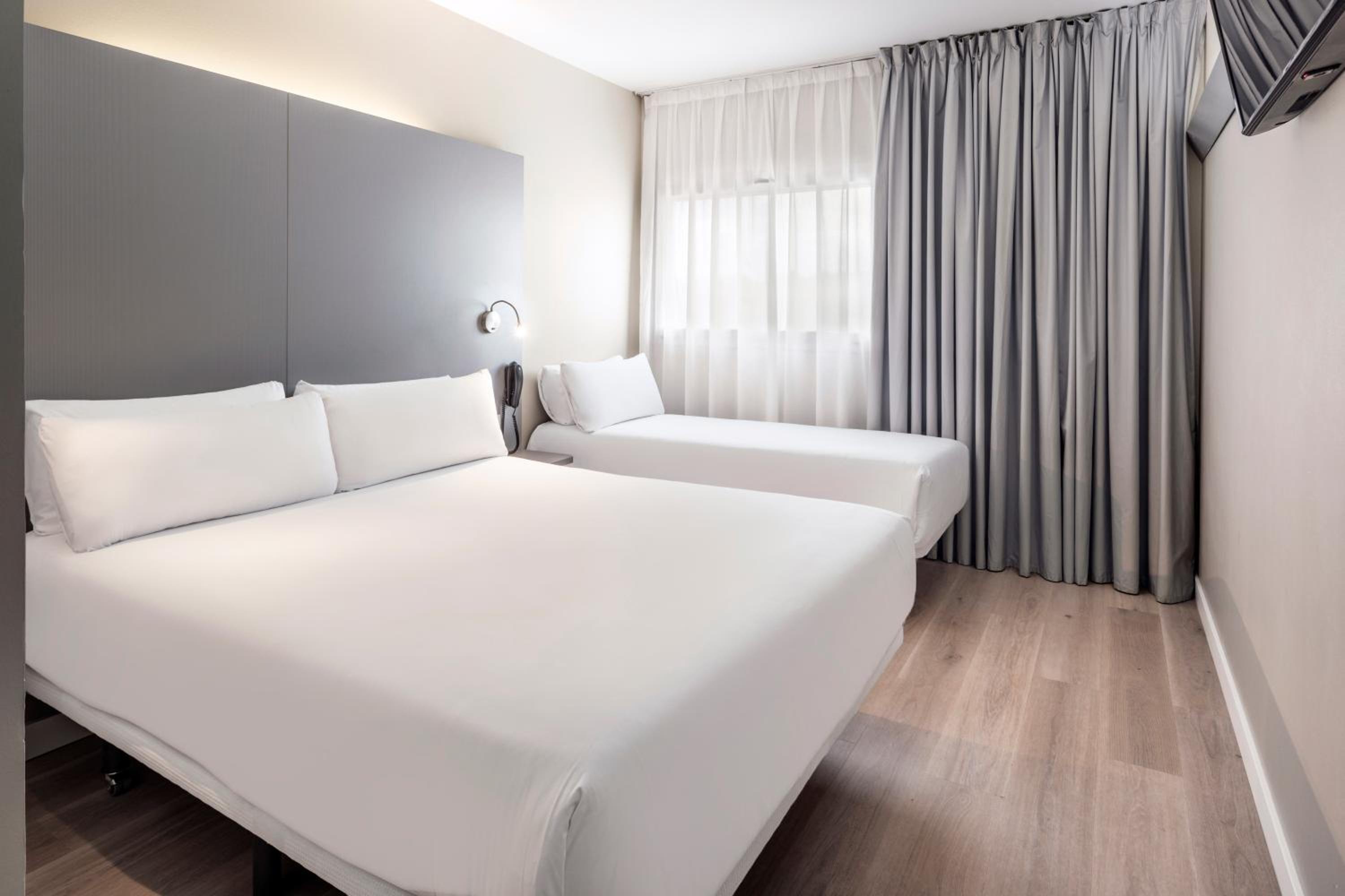 Double Room with Extra Bed (2 Adults + 1 Child under 12 Years)