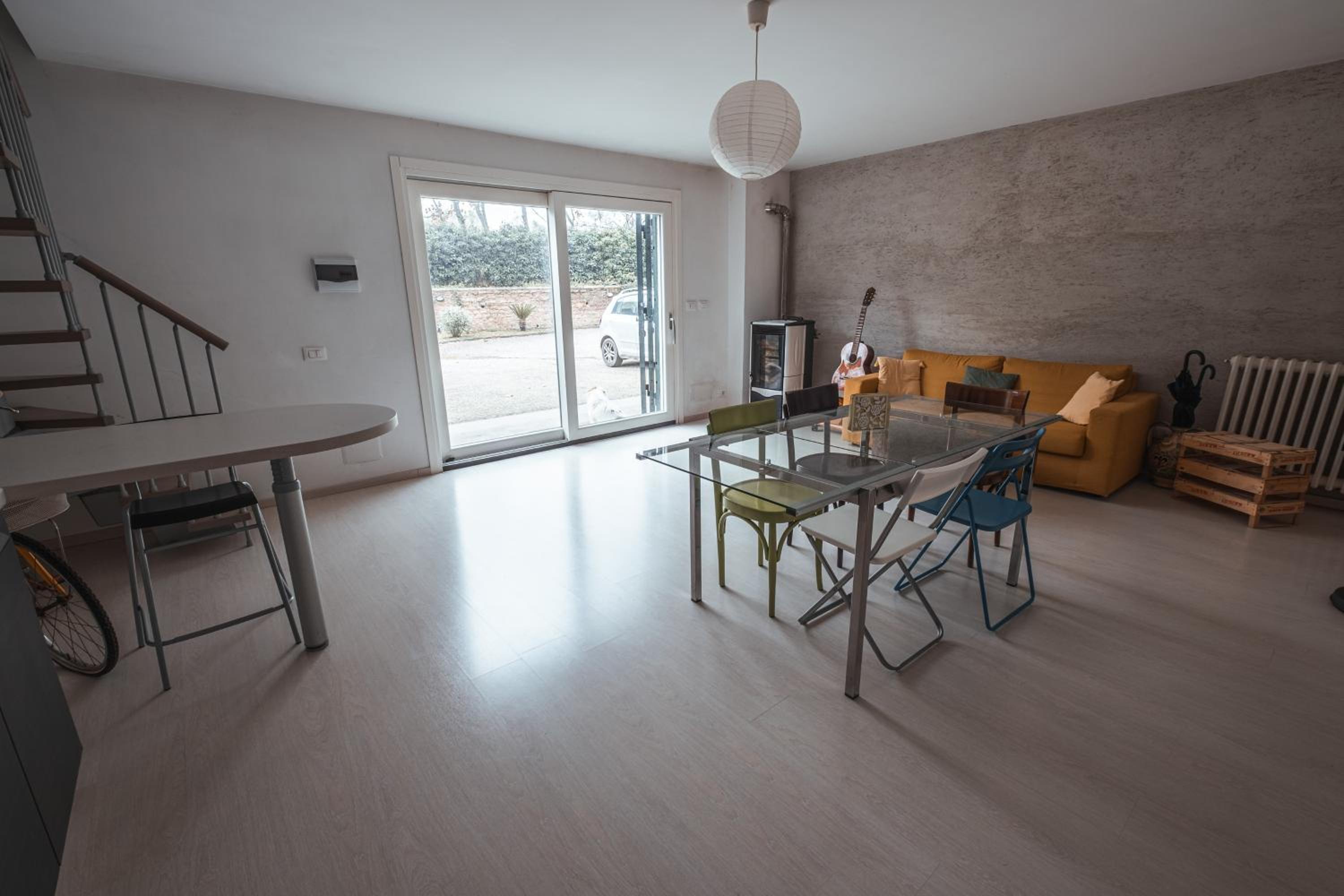 One-Bedroom Apartment - Photo 16