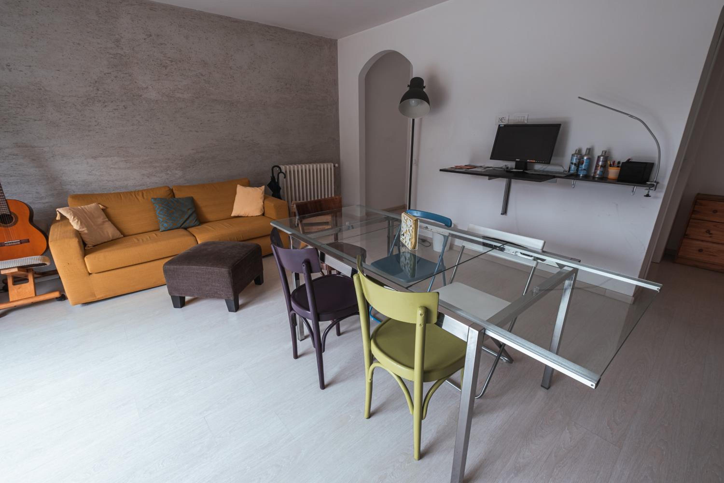 One-Bedroom Apartment - Photo 18