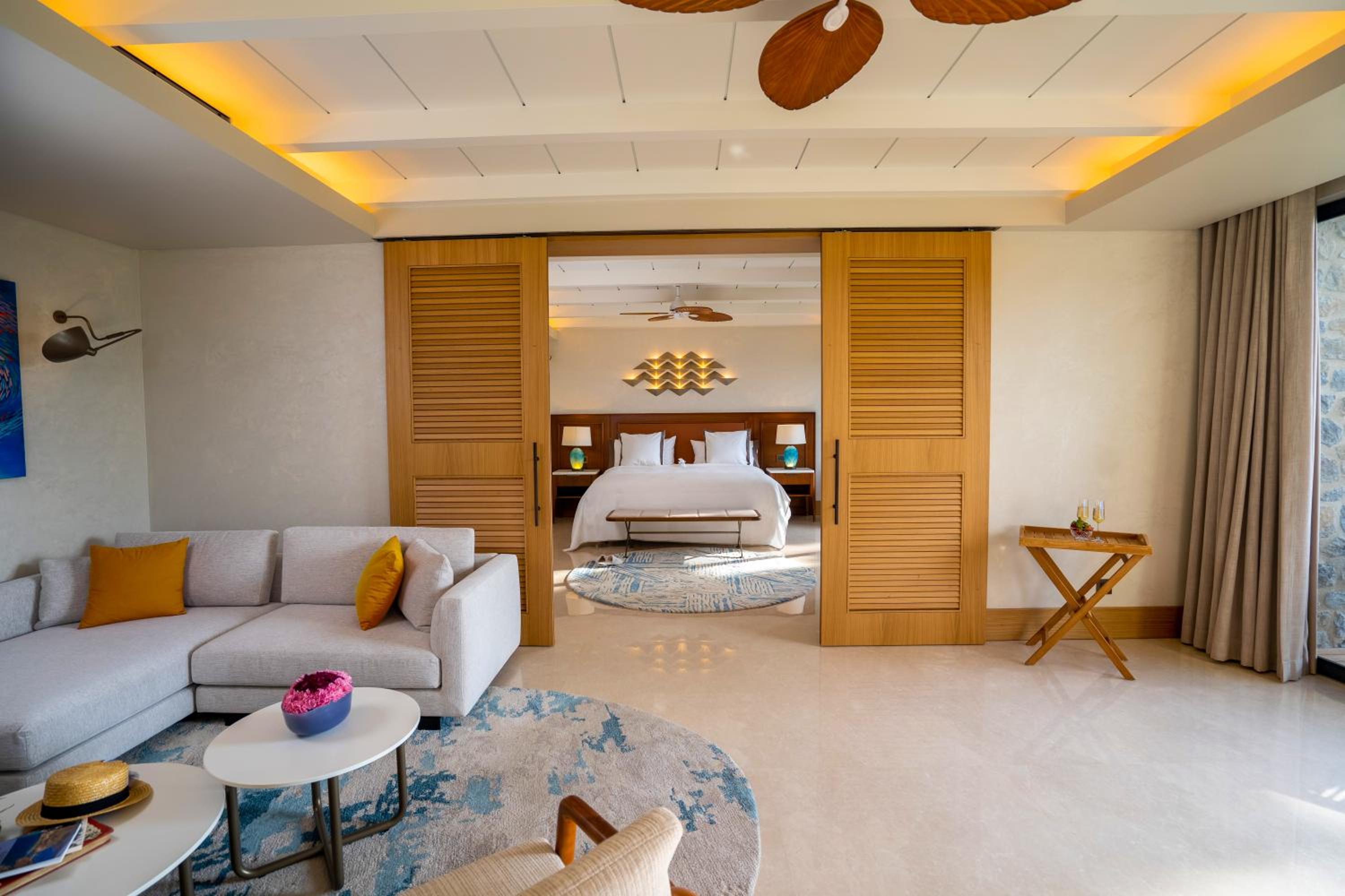 Suite - Photo 3