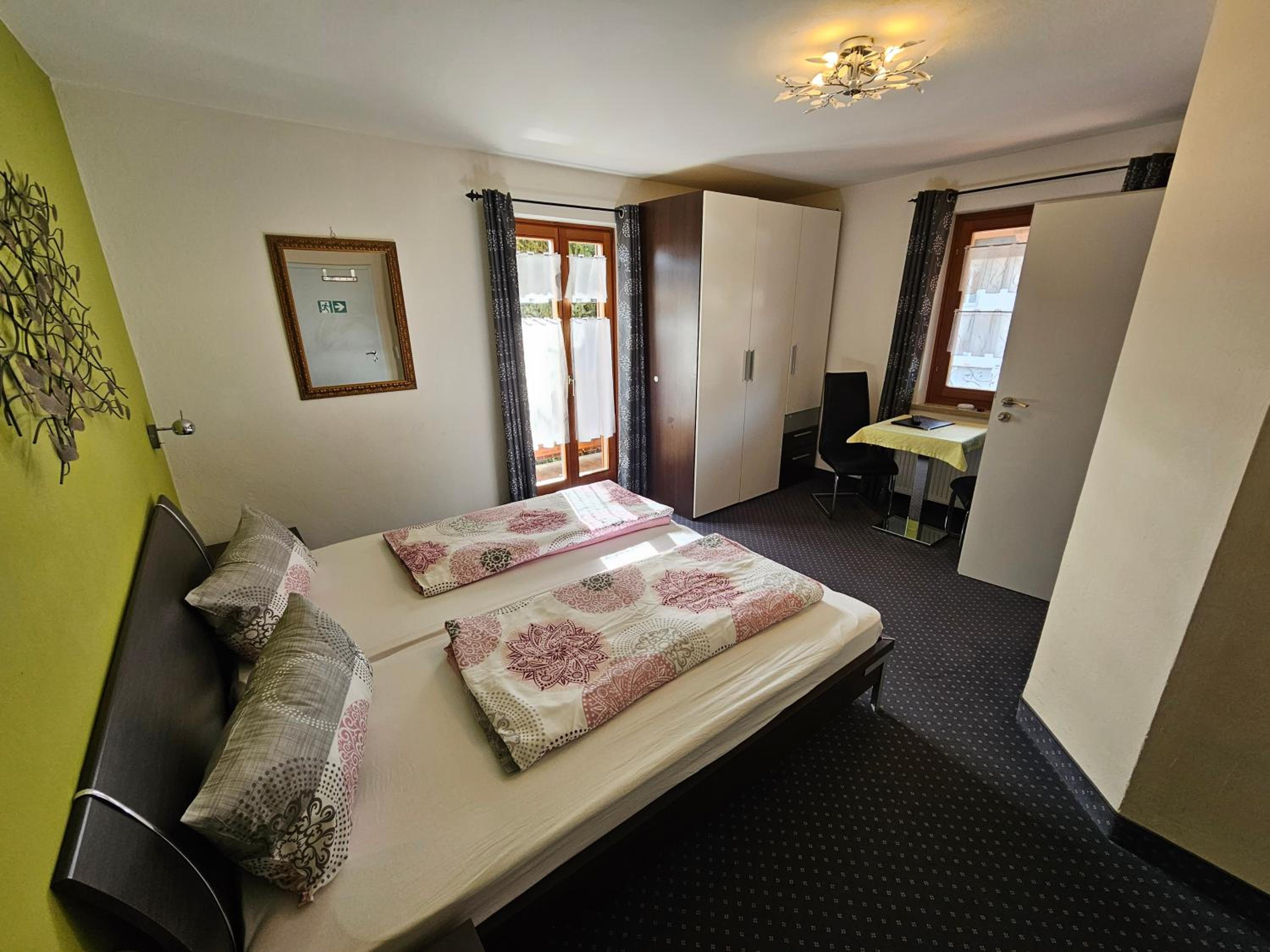 Classic Double Room photo 1