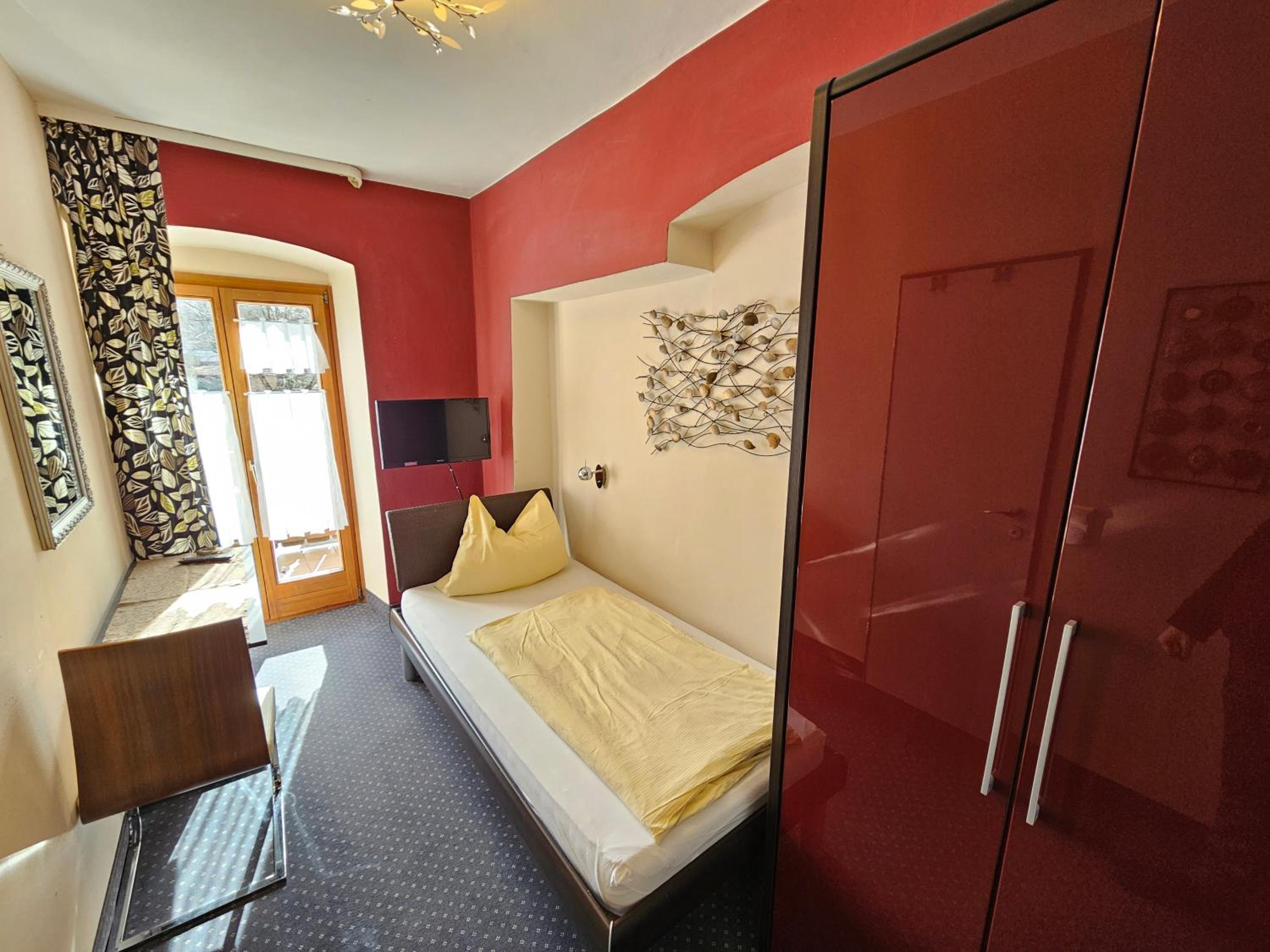 Classic Single Room photo 3