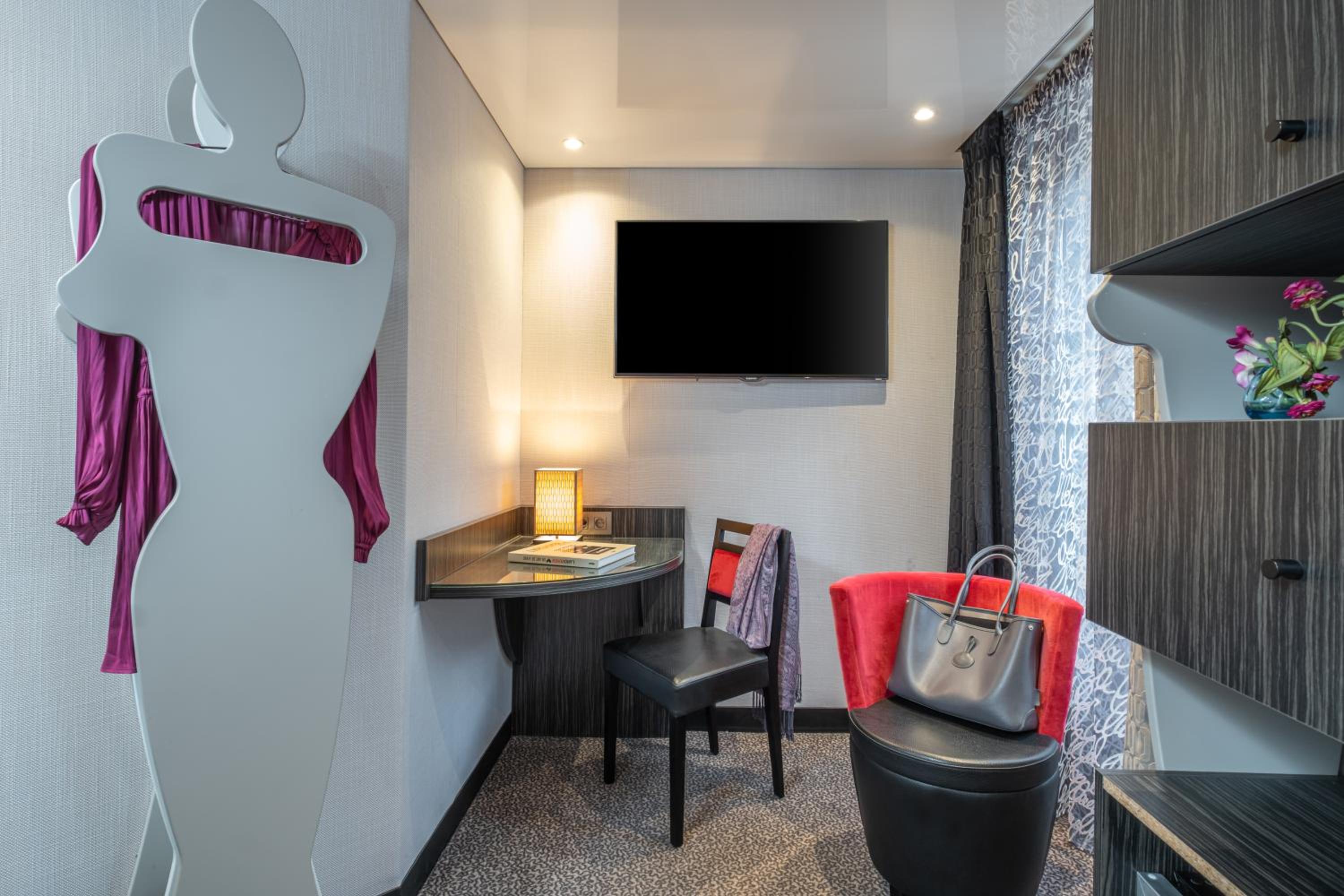 Deluxe Double Room photo 2