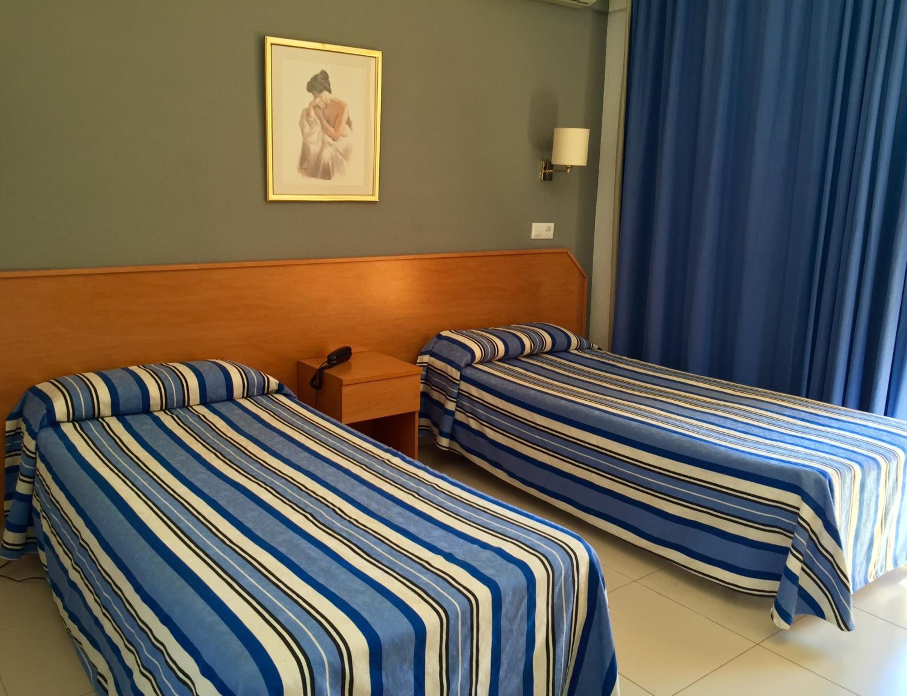 Double Room - Photo 3