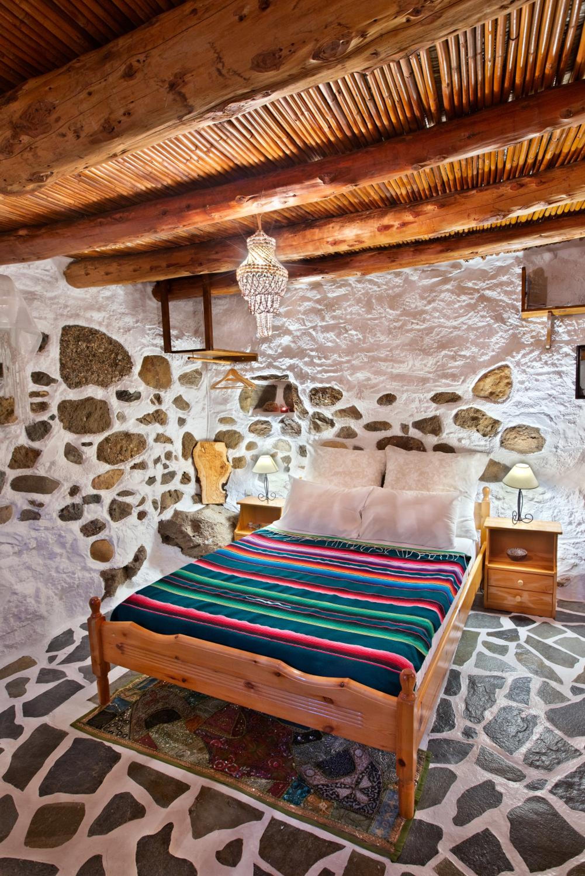 Deluxe Bungalow with Garden View - Photo 1