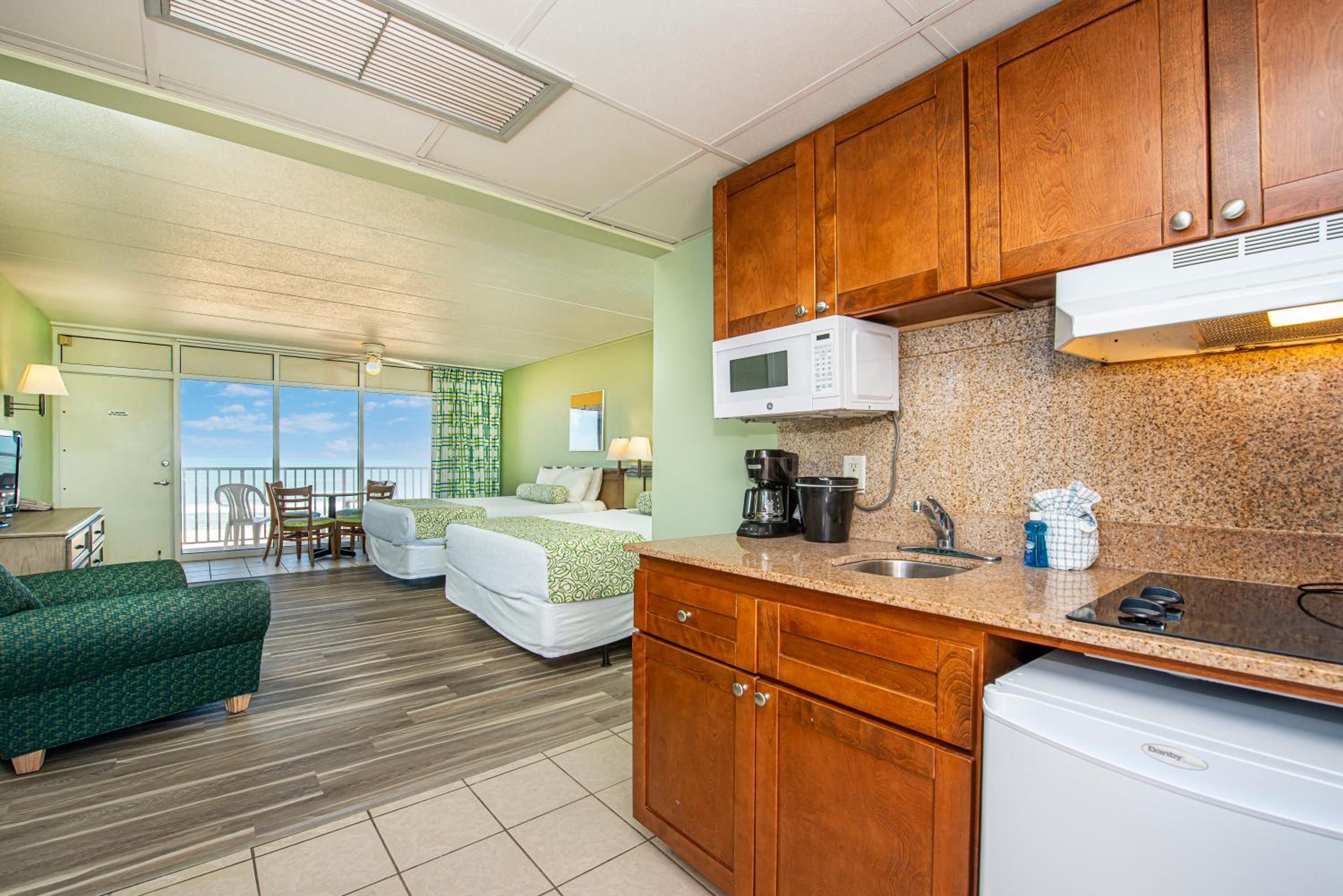 Oceanfront Efficiency - Photo 3