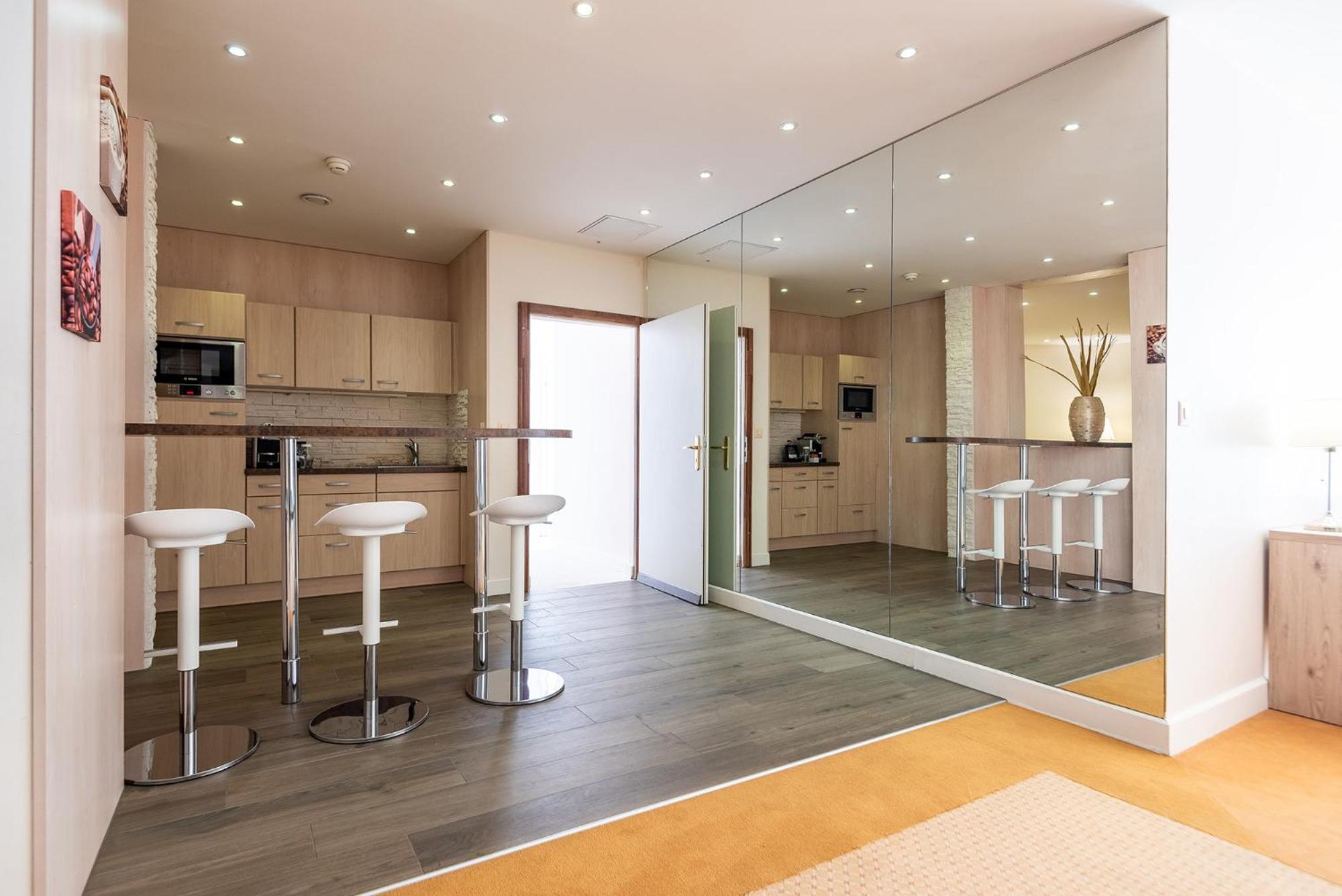 Royal Suite with Lake View and Terrace