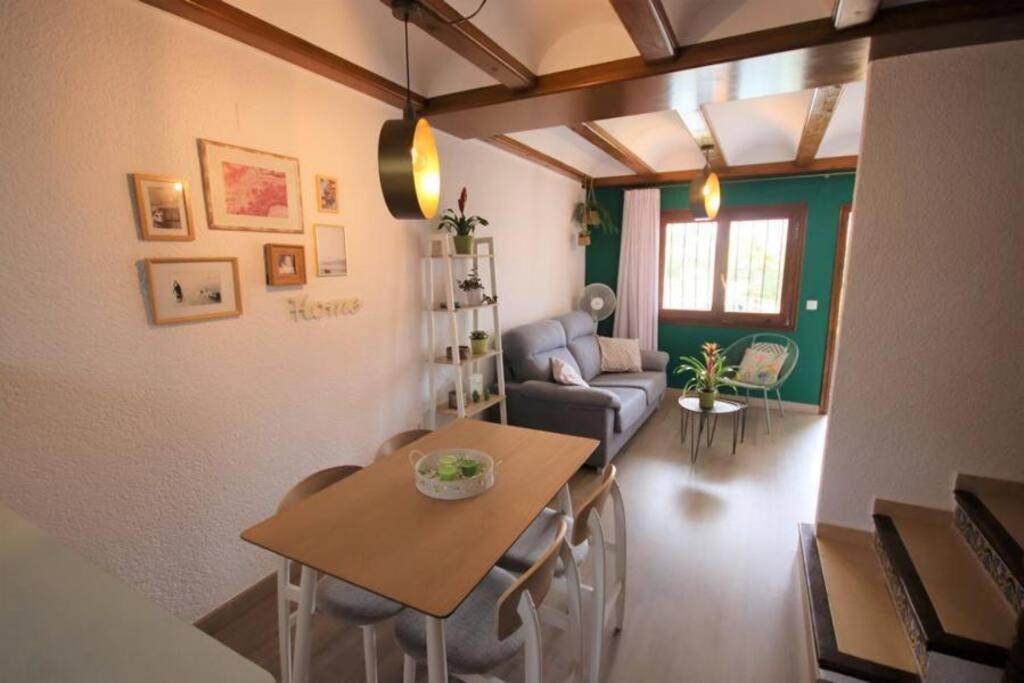 Two-Bedroom House photo 2