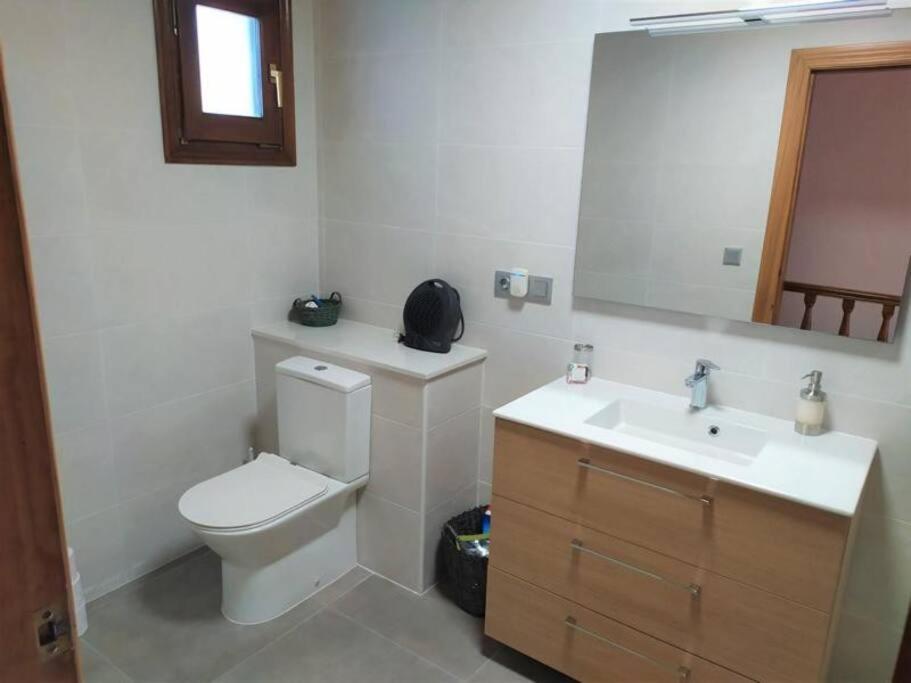 Two-Bedroom House photo 3