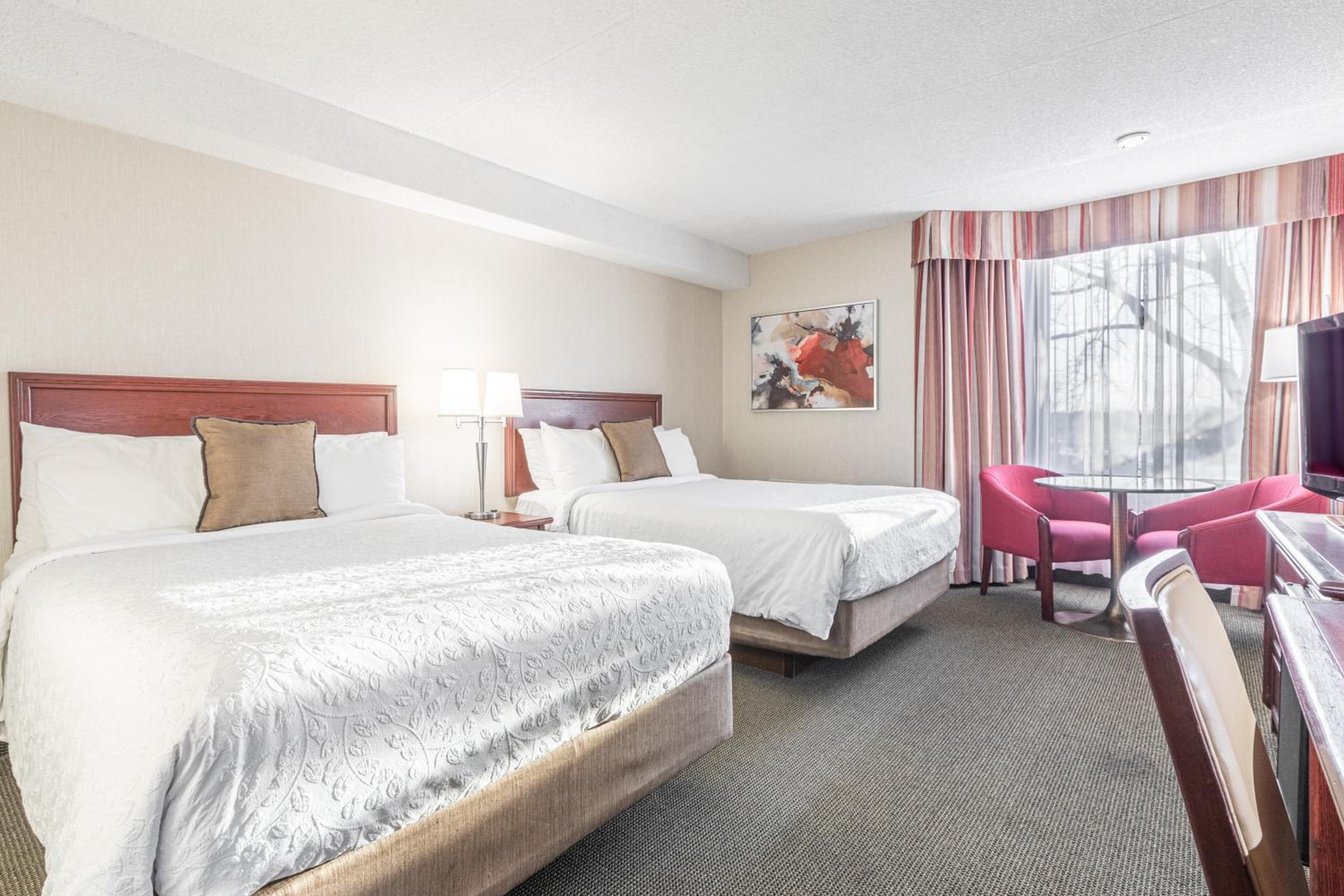 Double Room with Two Double Beds - Photo 1