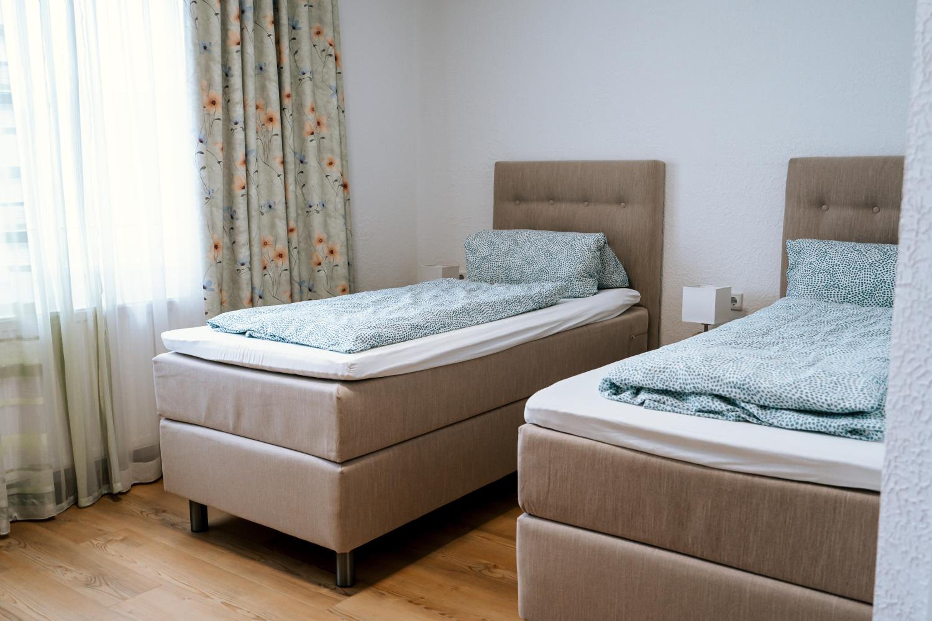 Deluxe Double or Twin Room - Photo 5