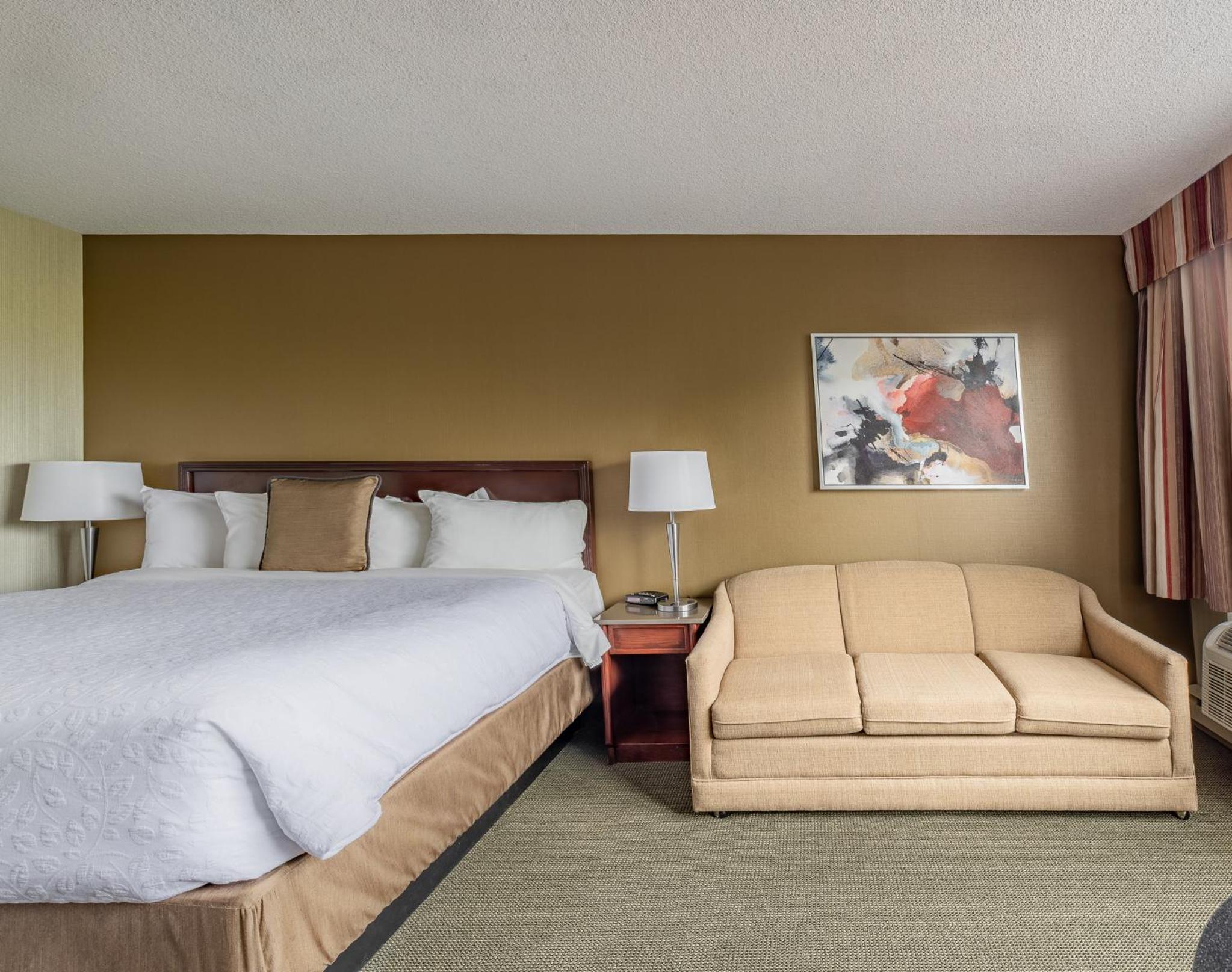 Queen Room - Photo 3