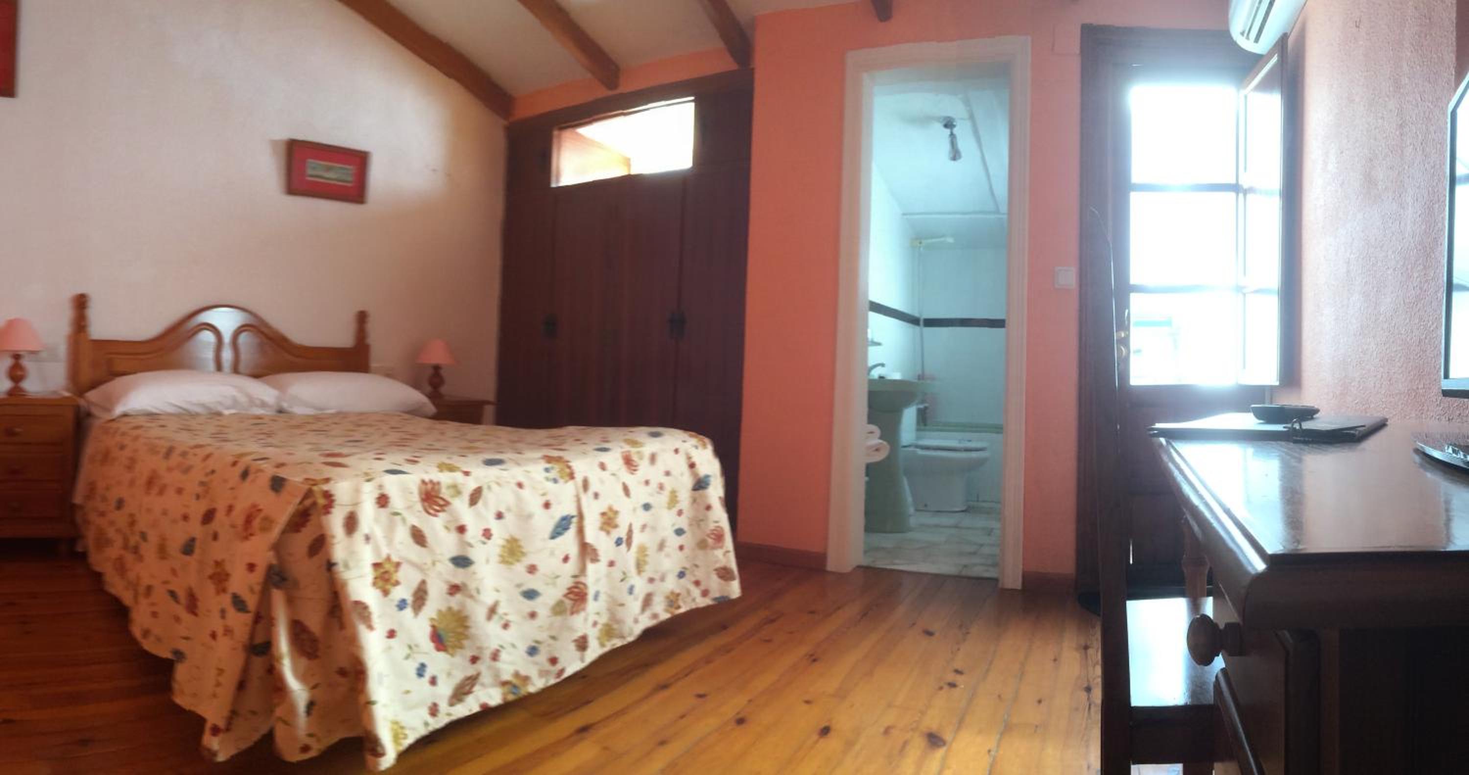 Double or Twin Room photo 2