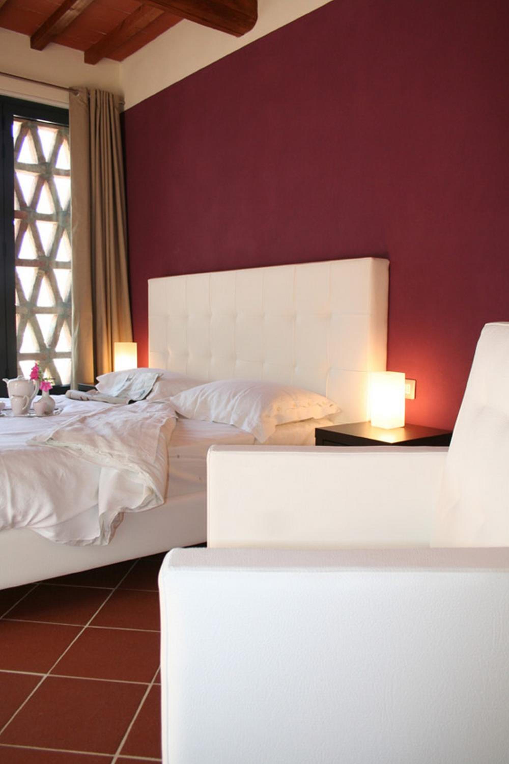 Double Room - Photo 2
