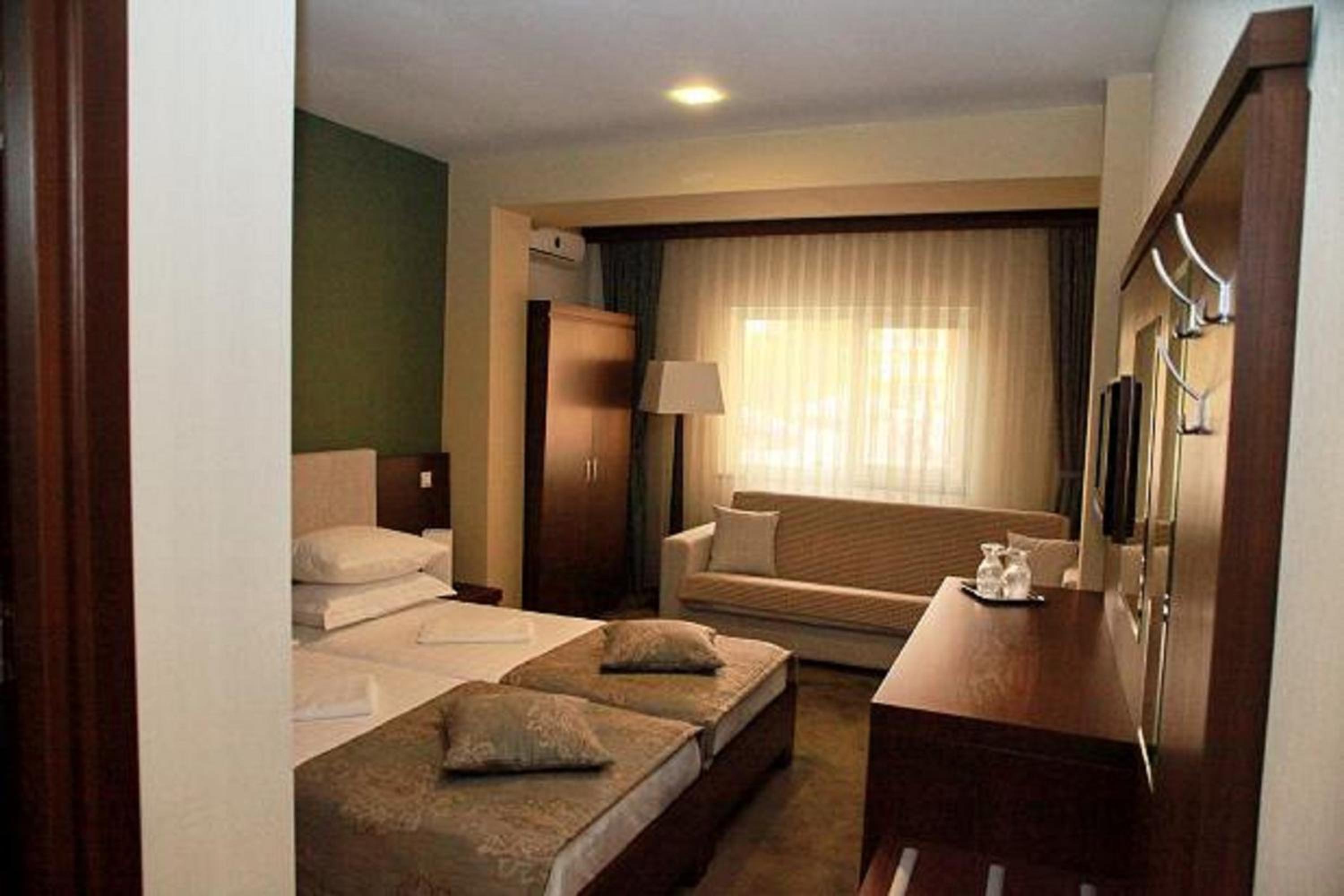 Triple Room photo 3