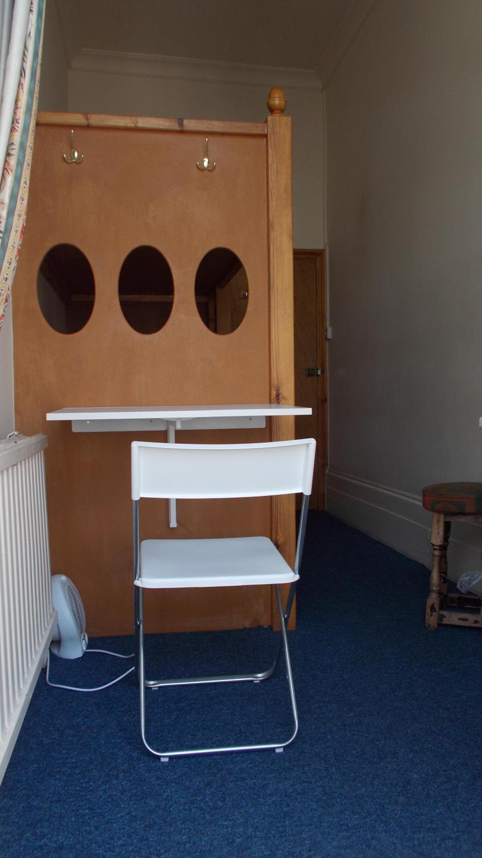 Standard Twin Room photo 1