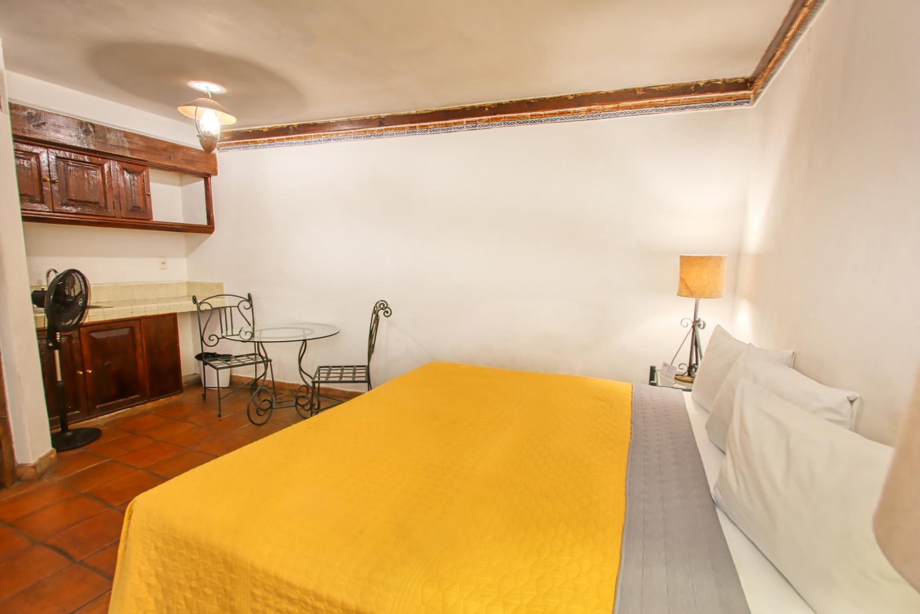 Standard Room - Photo 15