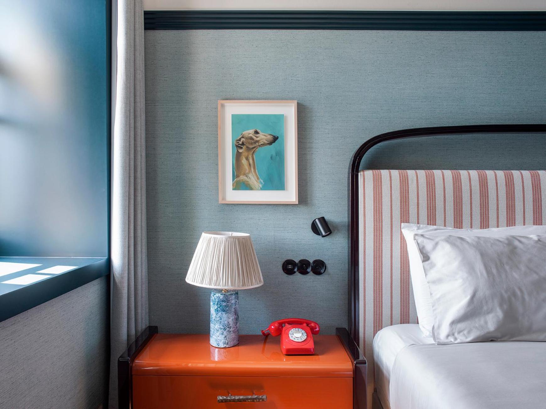 Suite with Aliados View