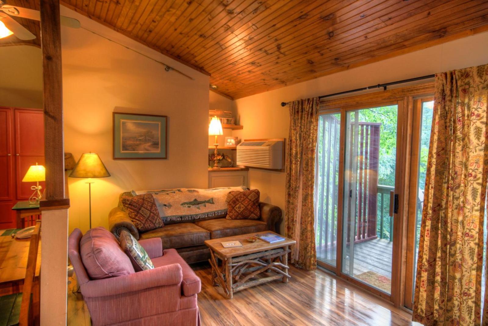 One-Bedroom House photo 3