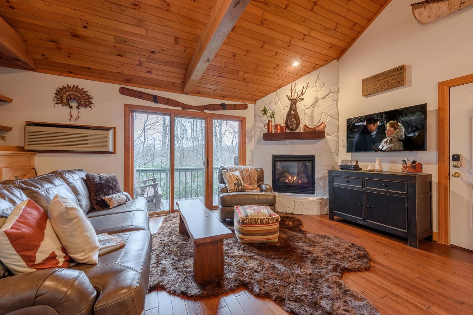 One-Bedroom House photo 3