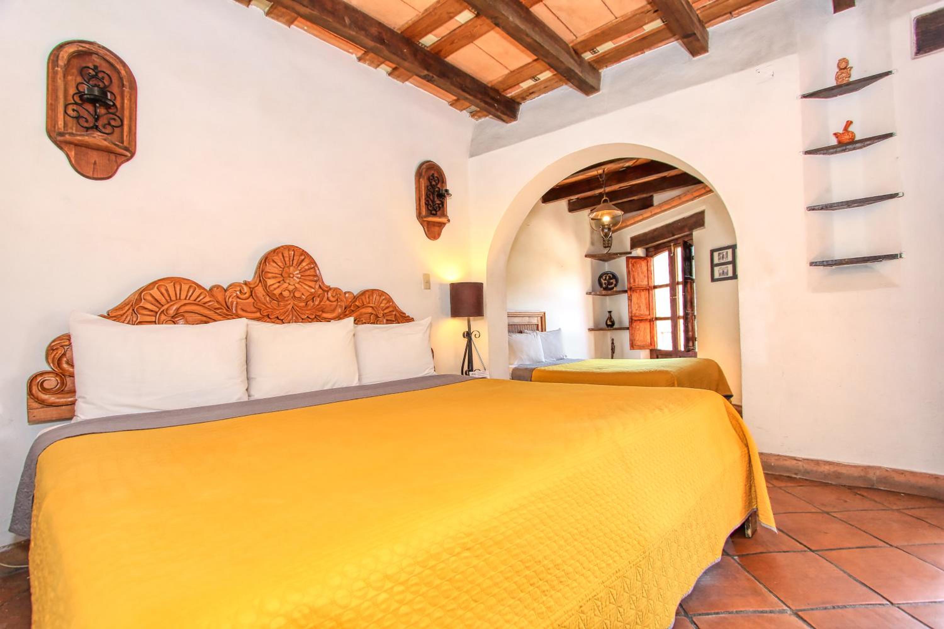Superior Double Room - Photo 12