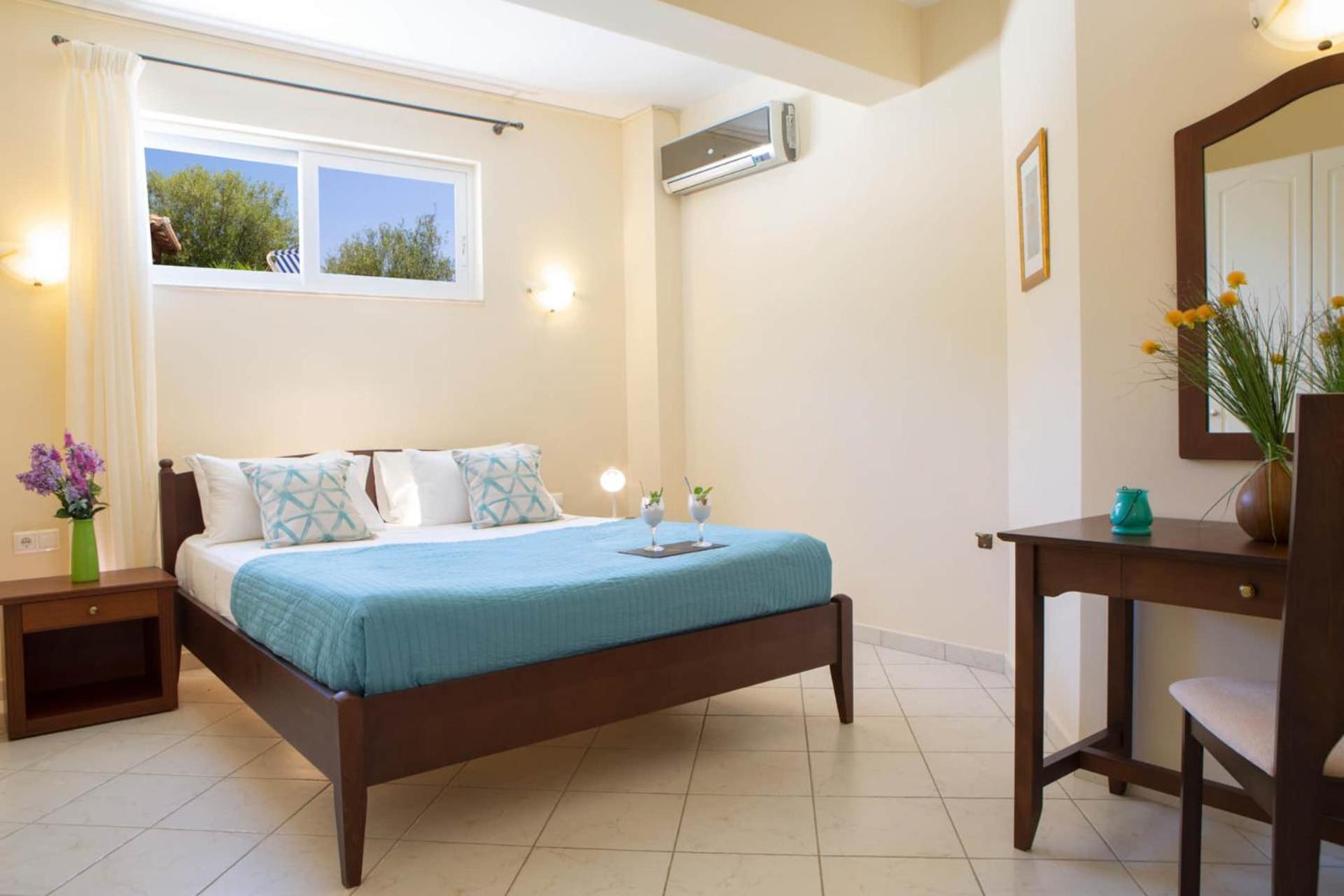 Villa photo 1