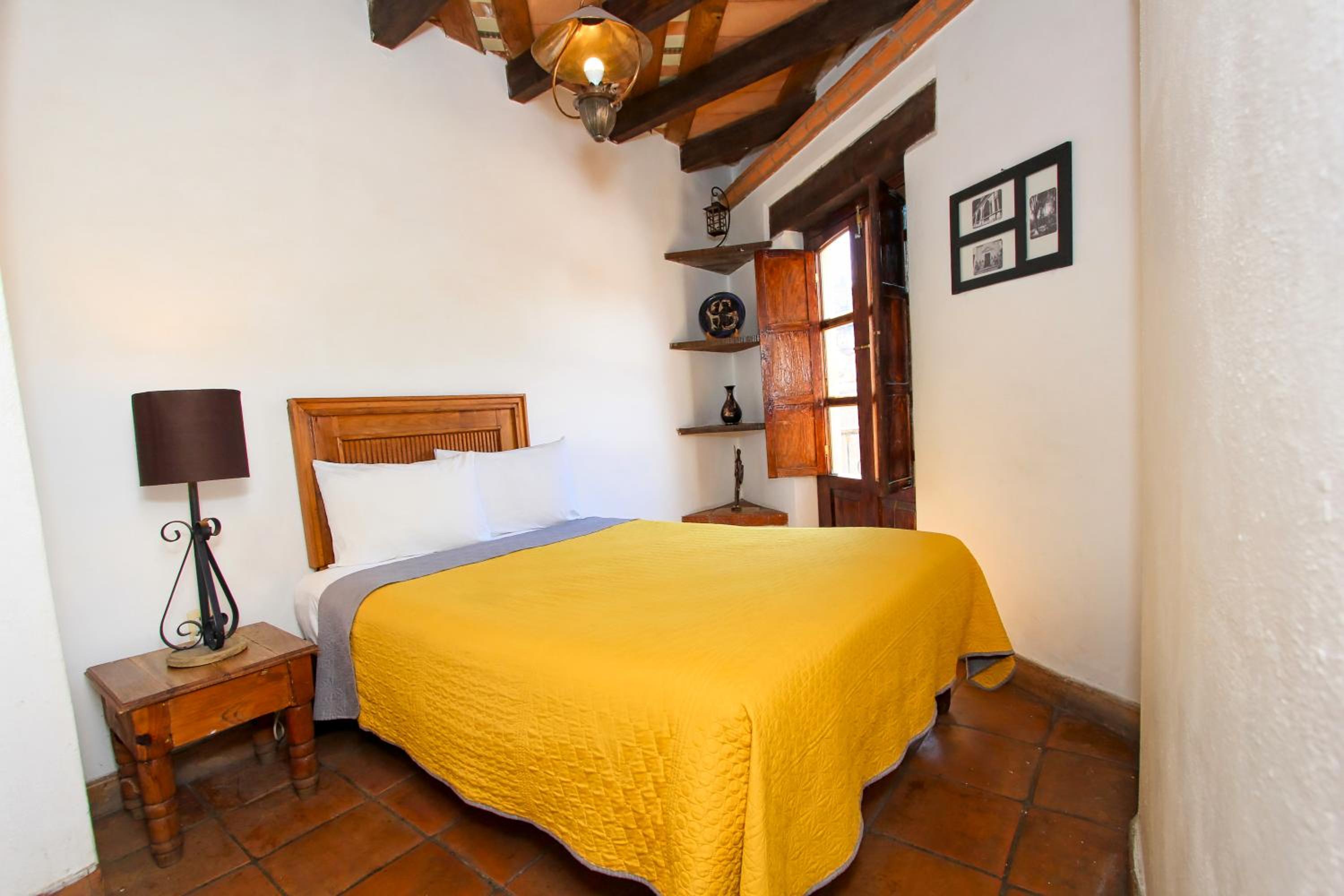 Superior Double Room - Photo 11