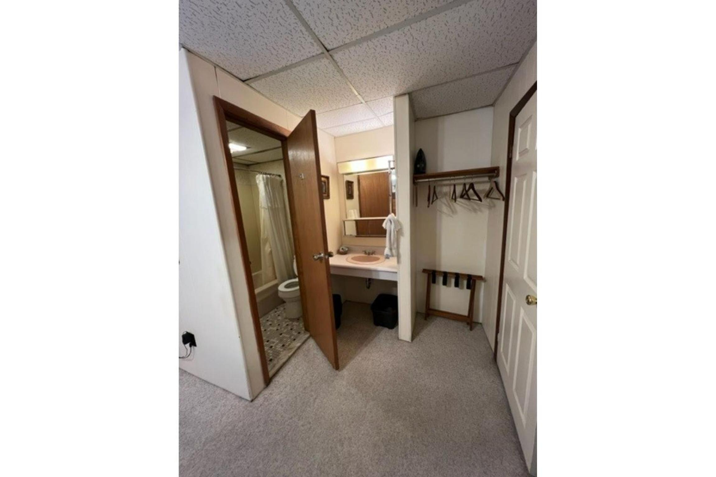 Small Double Room photo 3