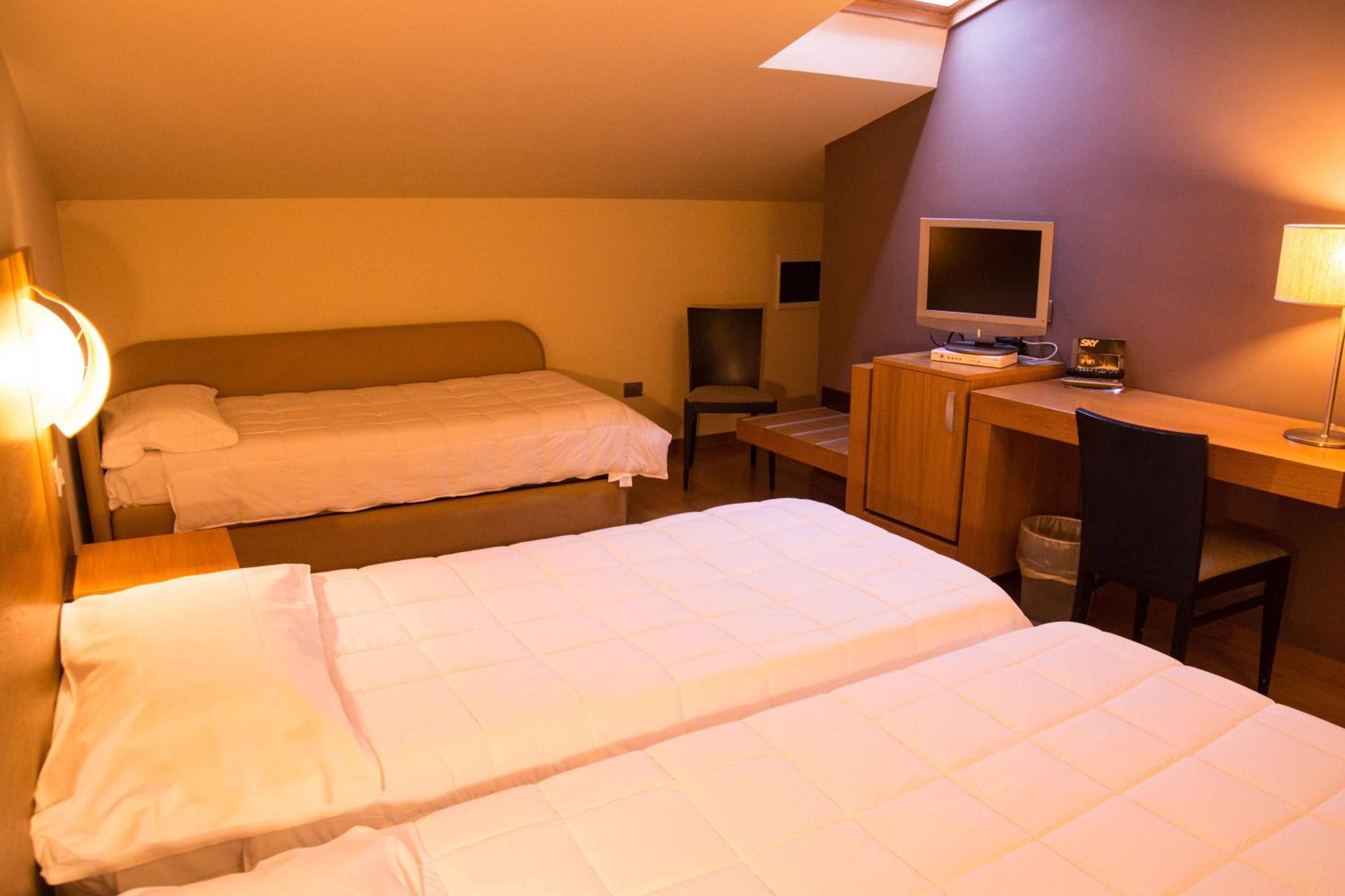 Triple Room - Photo 3