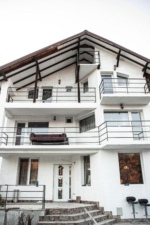 Double Room with Balcony photo 2