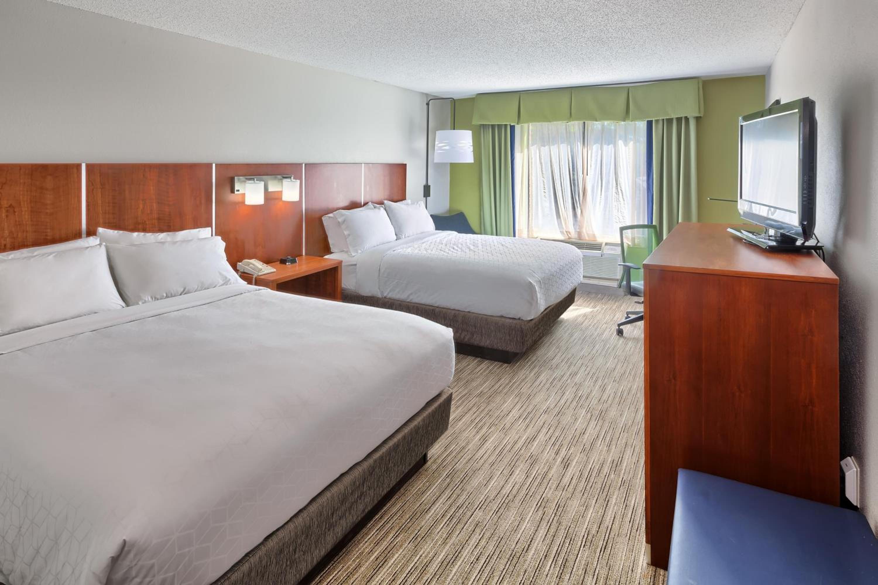 Standard Room - Photo 1
