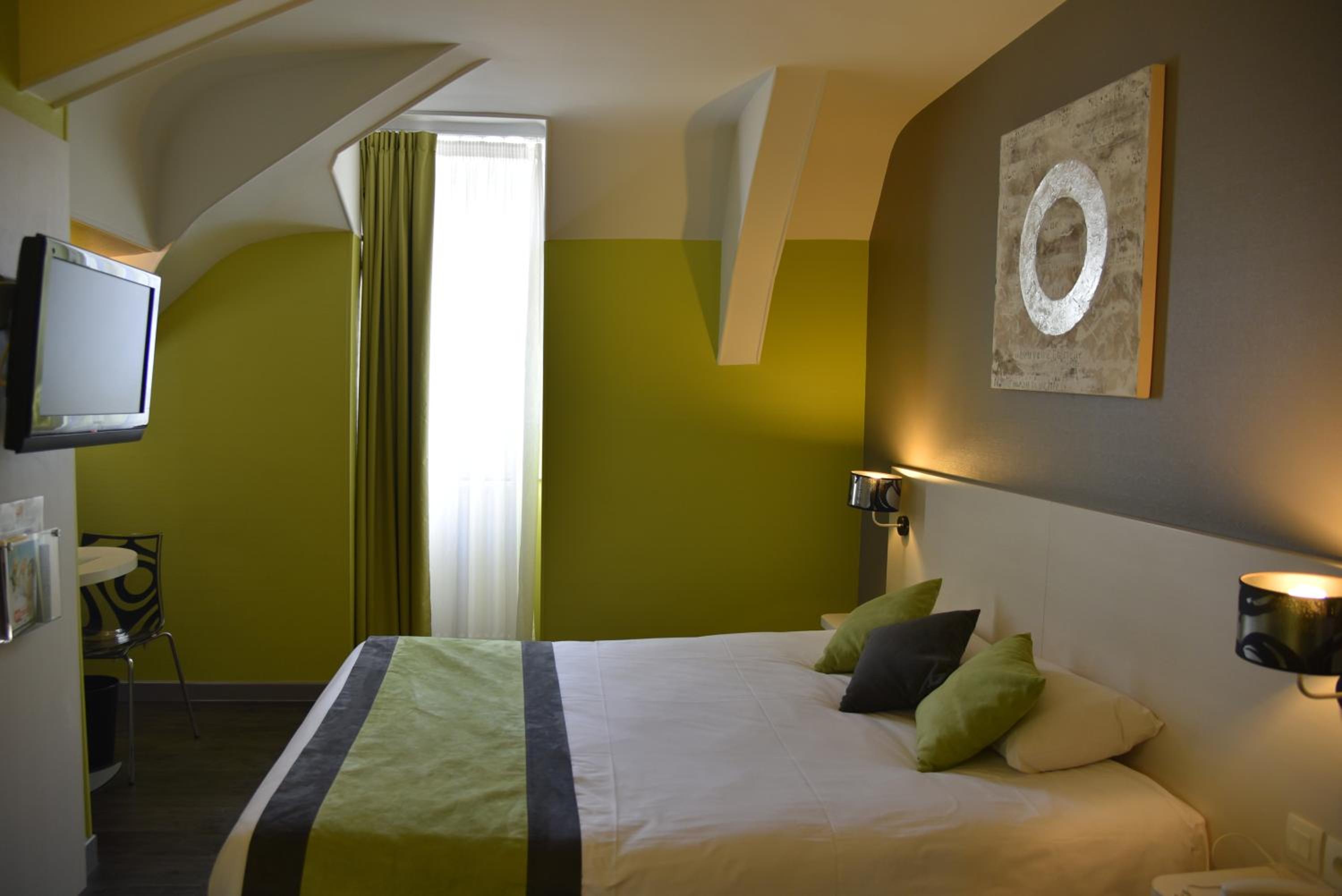 Prestige Room photo 3