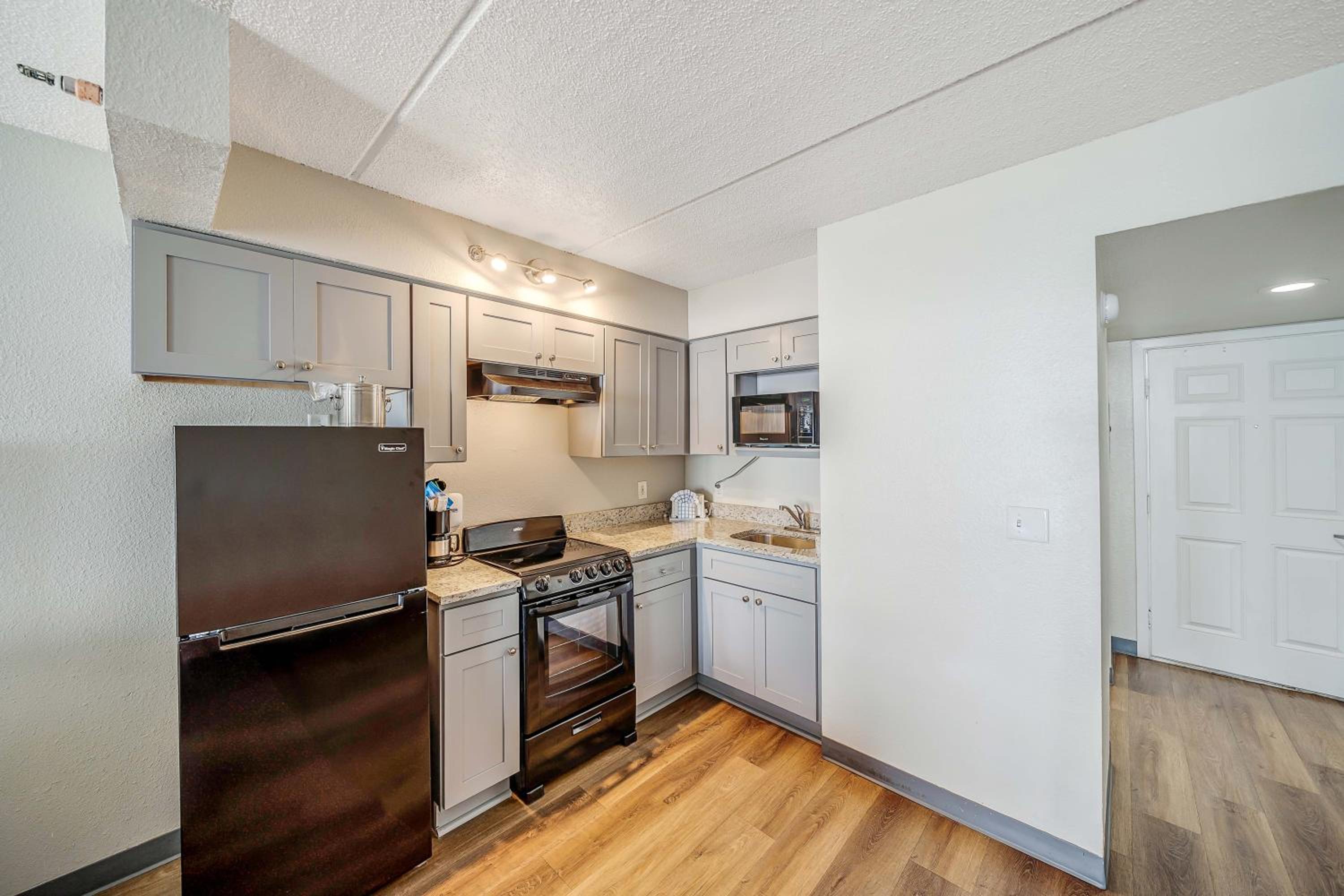 Suite With Ocean/Gulf View - Photo 12