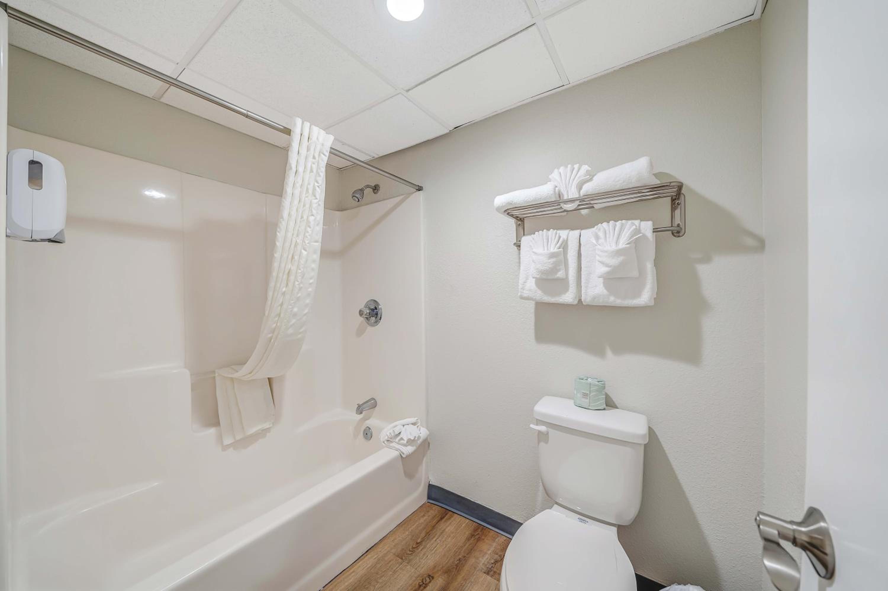Suite With Ocean/Gulf View - Photo 3