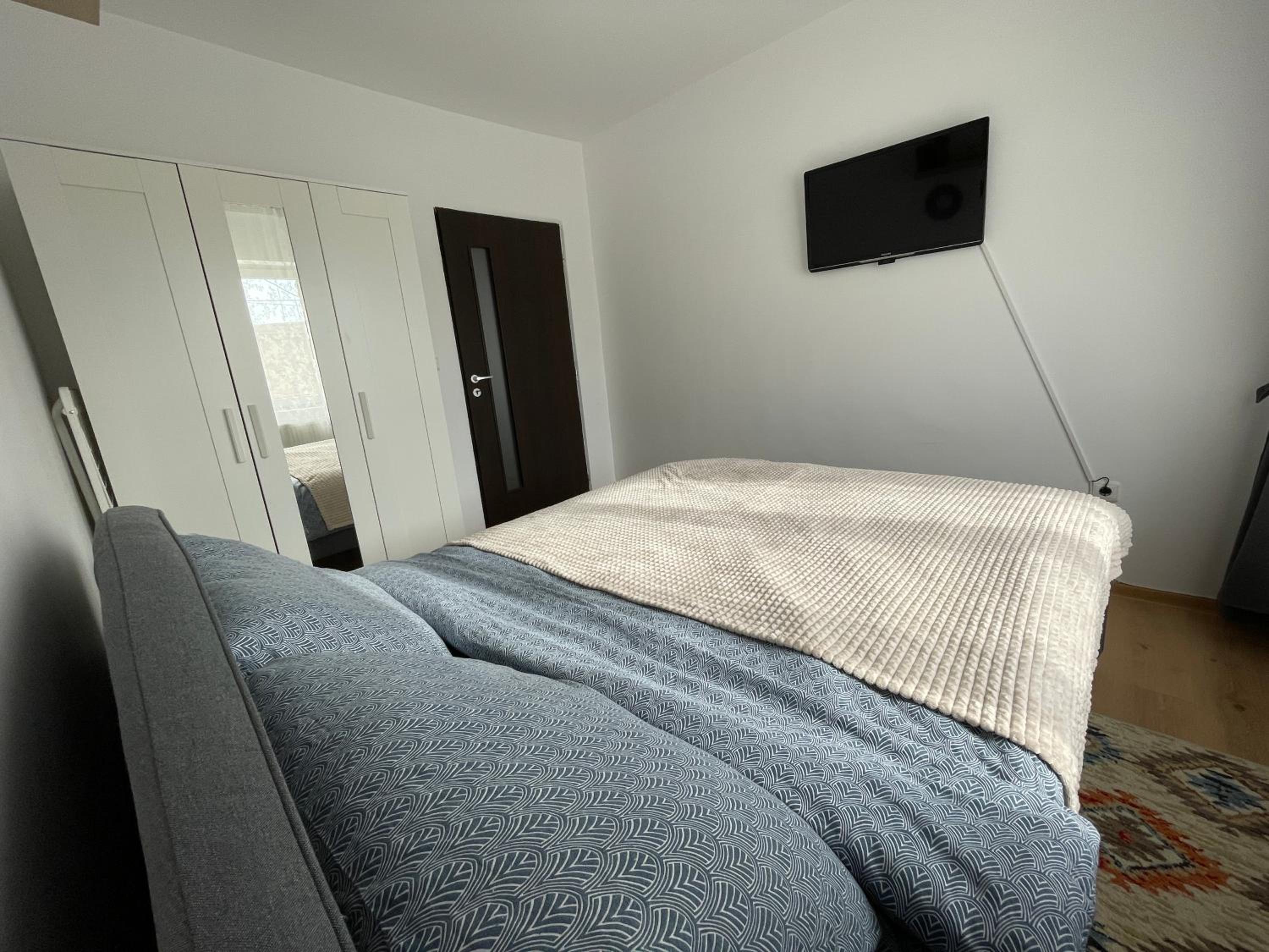 One-Bedroom Apartment photo 3