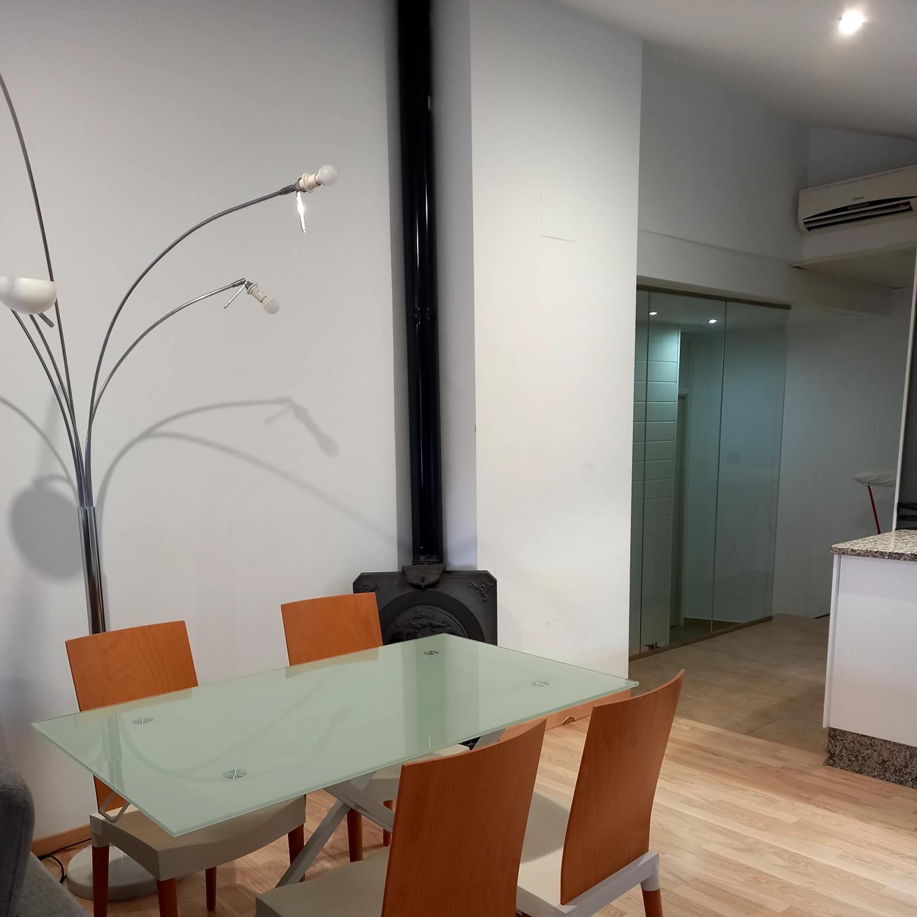 One-Bedroom House photo 2