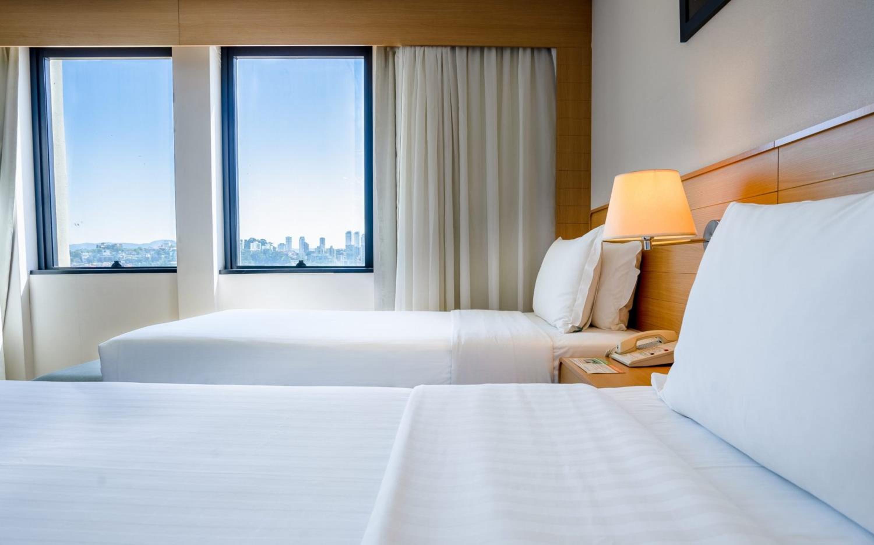 Standard Room With Two Single Beds - High Floor  photo 3