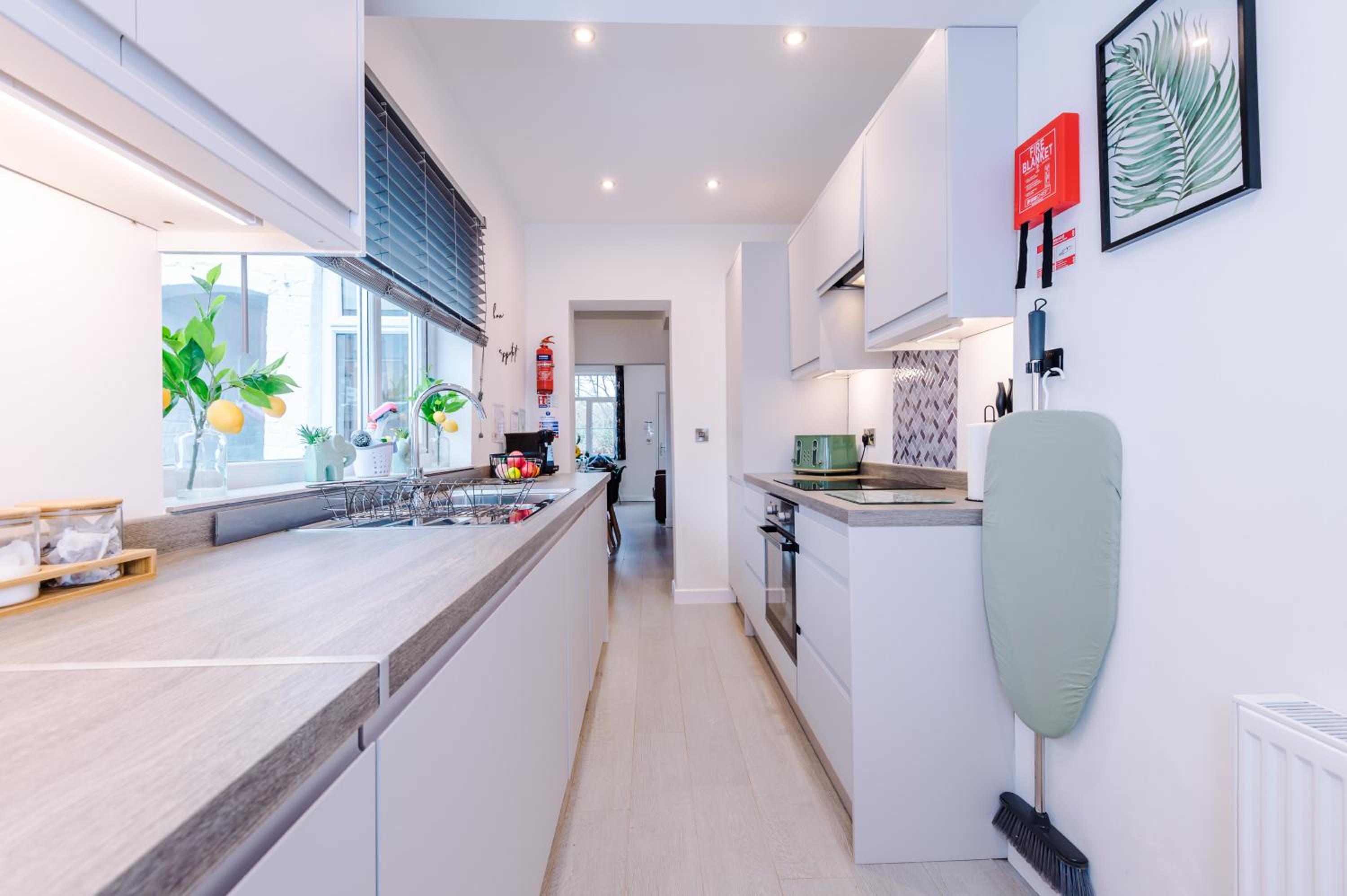 Three-Bedroom House photo 2