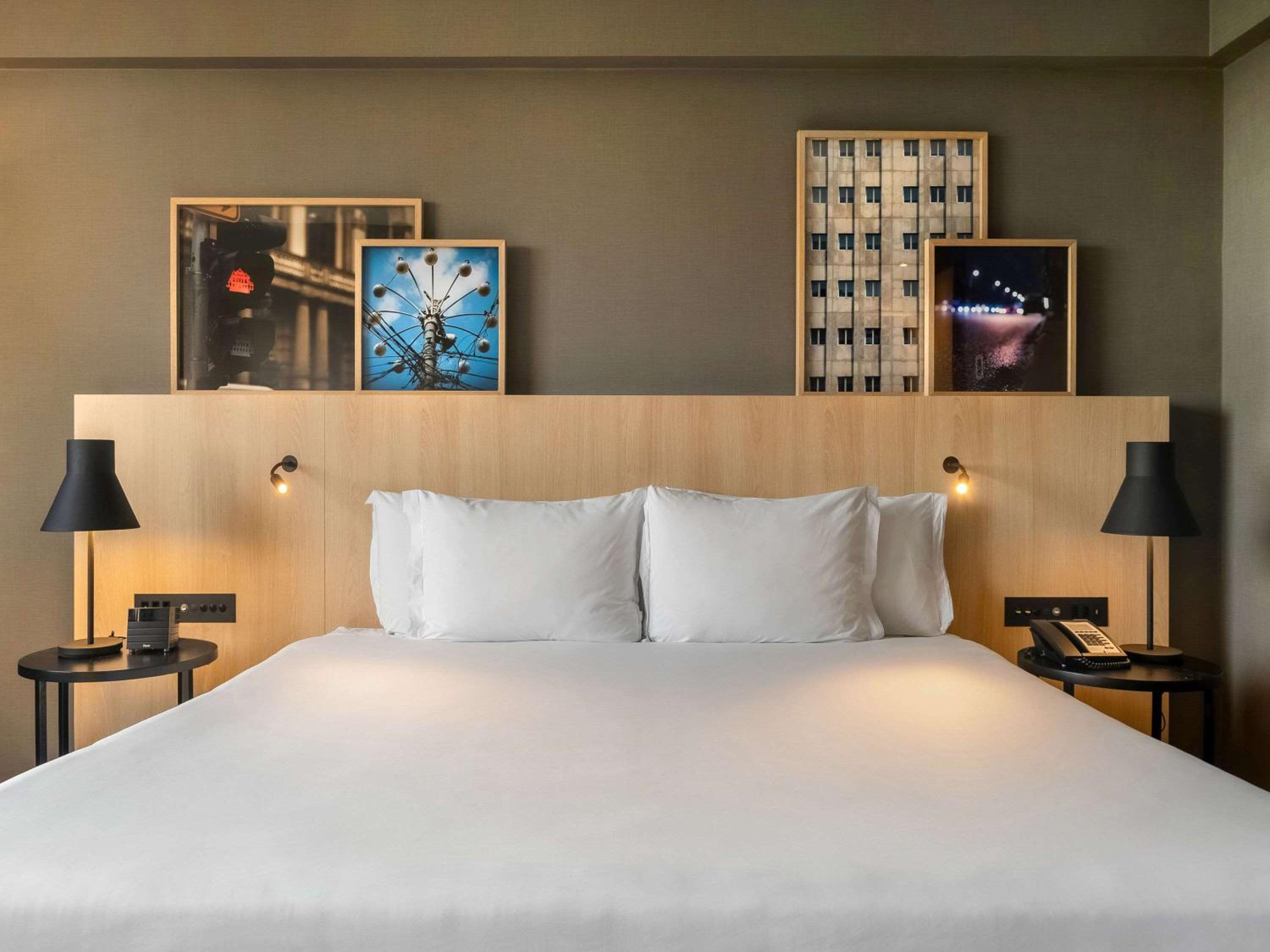 Executive King Room with Executive Lounge Access