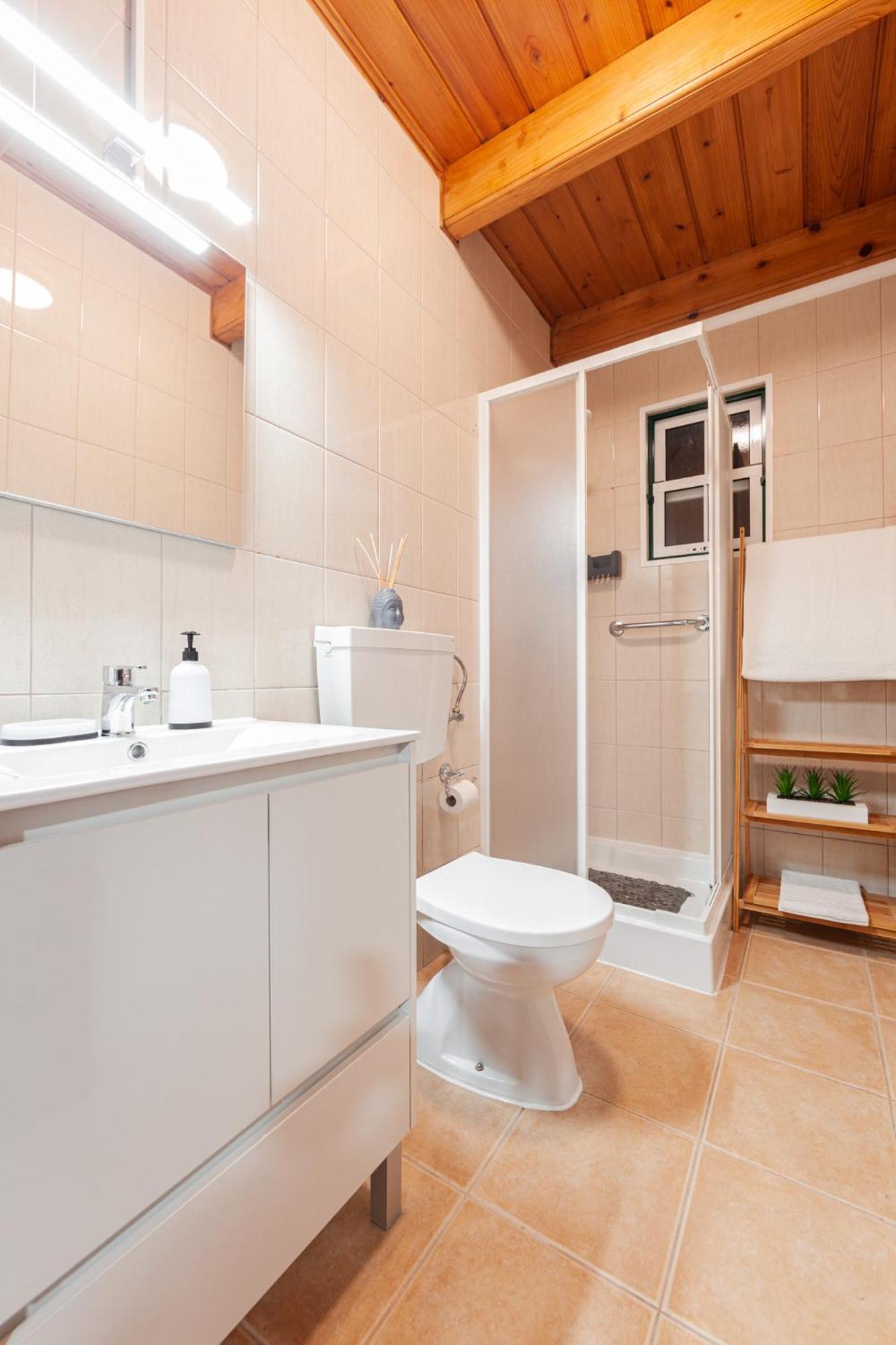 Two-Bedroom House photo 3