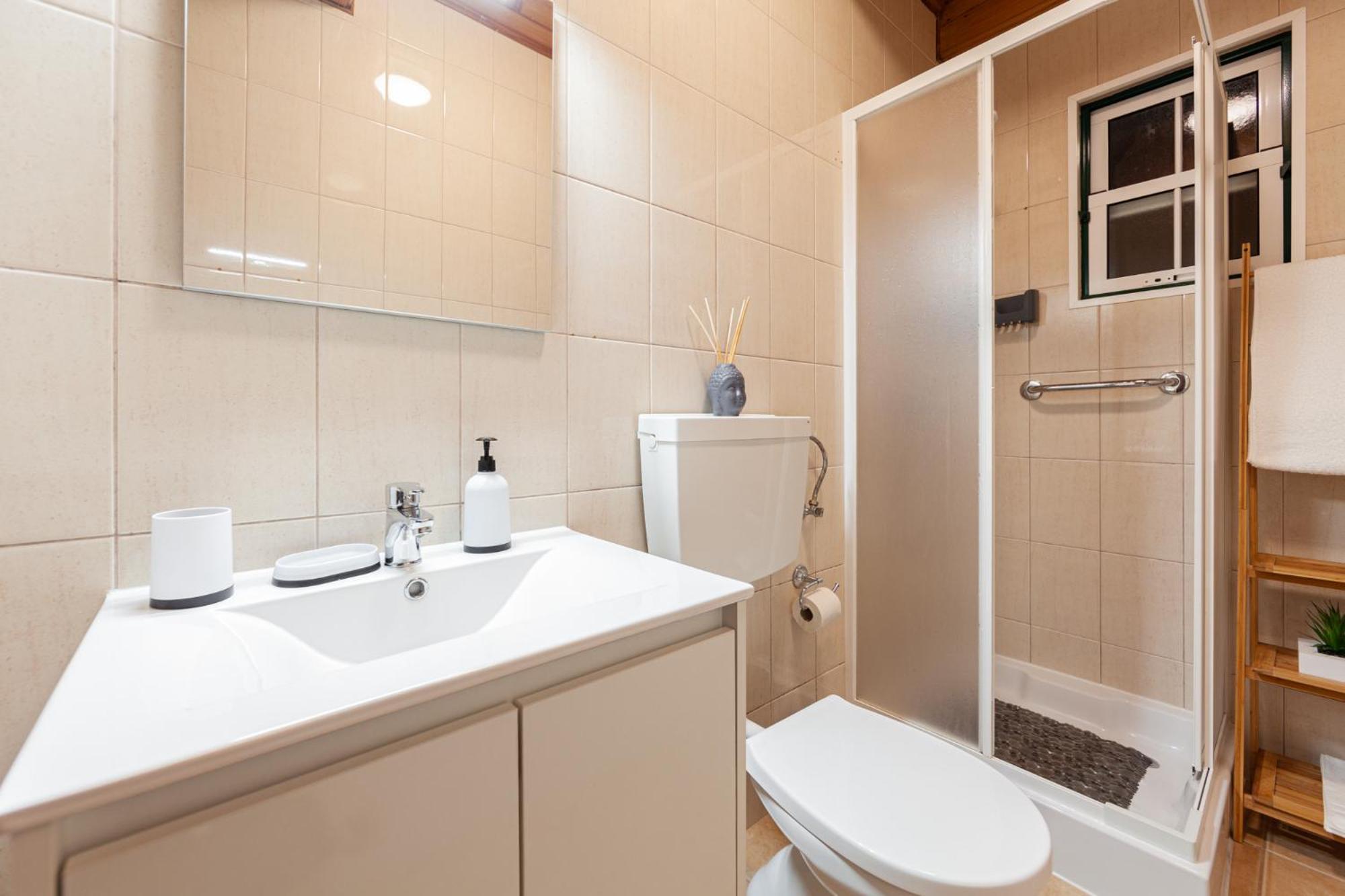 Two-Bedroom House photo 2