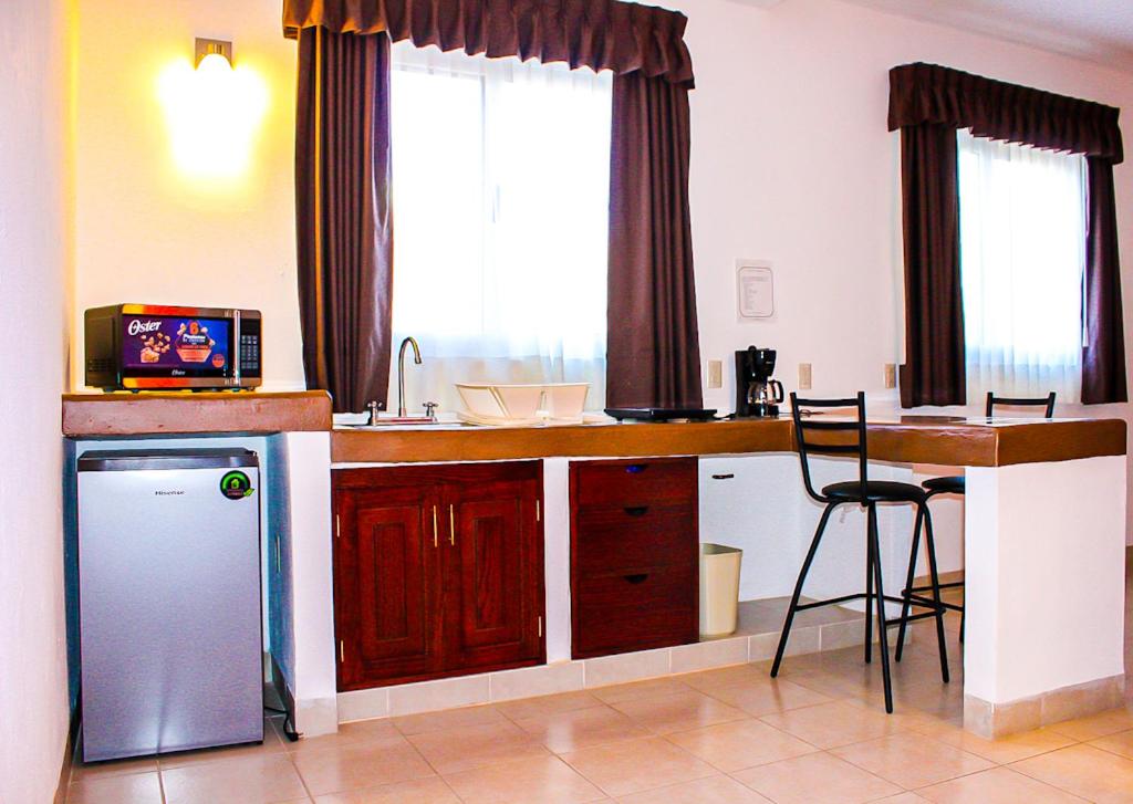 Standard King Room photo 2