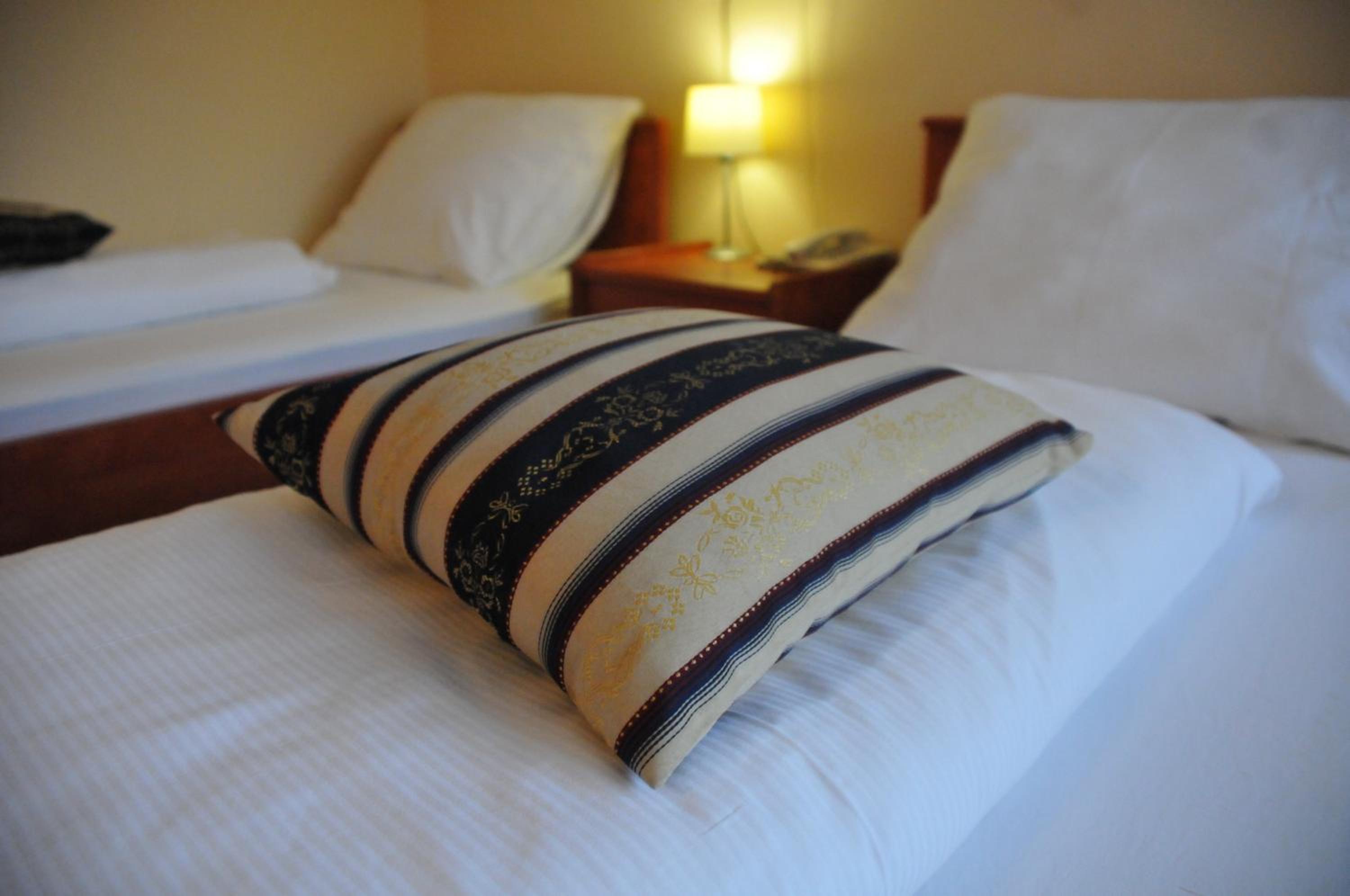 Twin Room - Photo 2