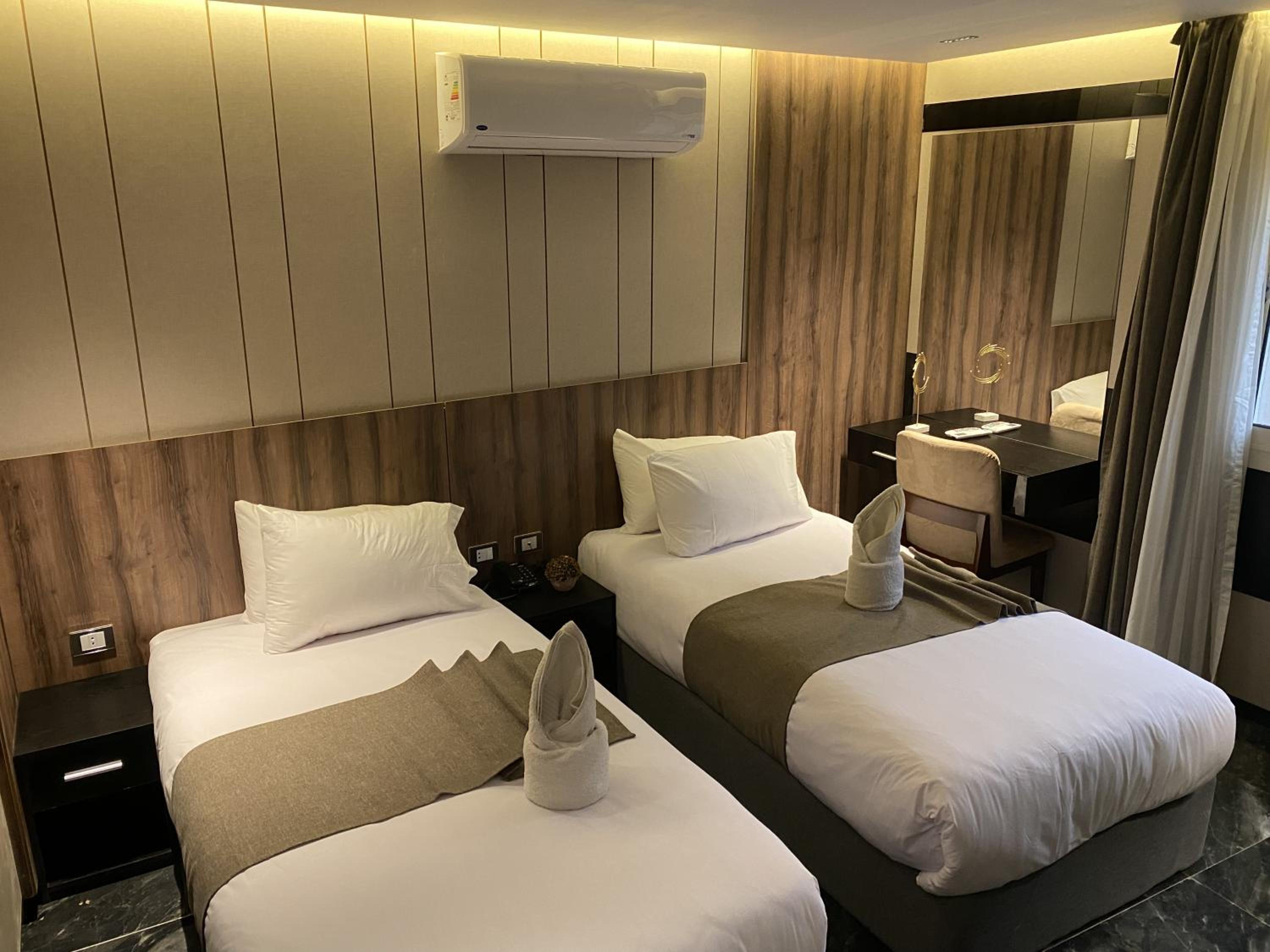 Twin Room with City View