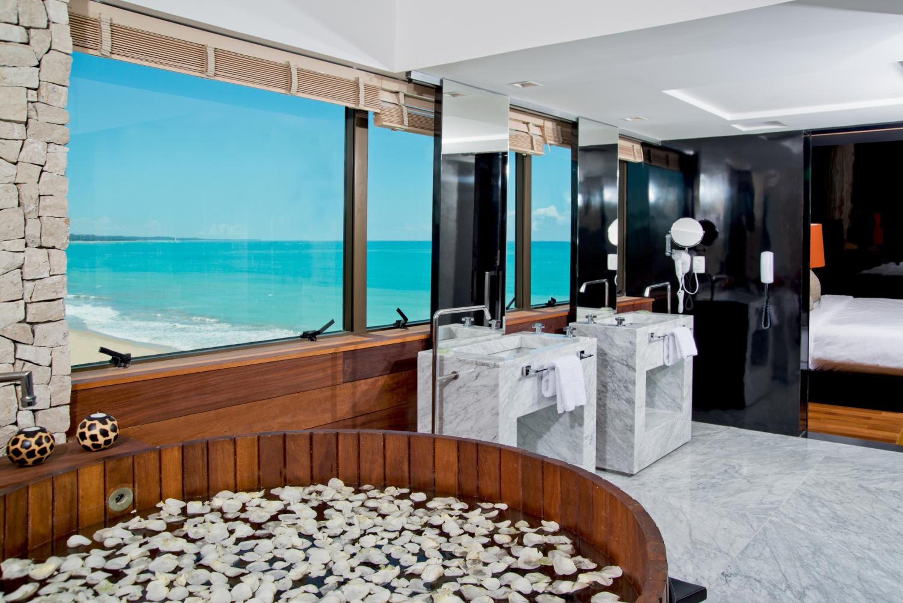Presidential Suite thumbnail 5